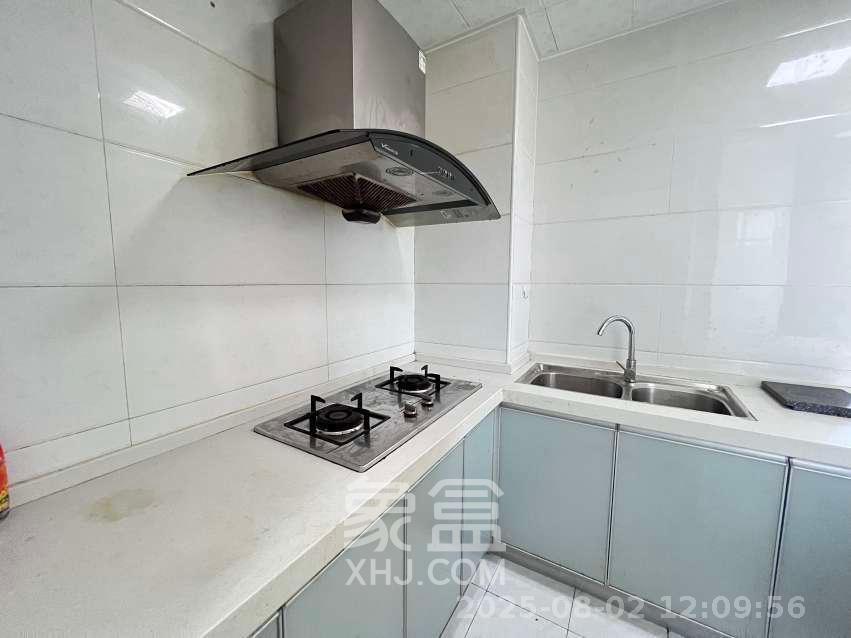 荣悦台  1室1厅1卫   2200.00元/月室内图