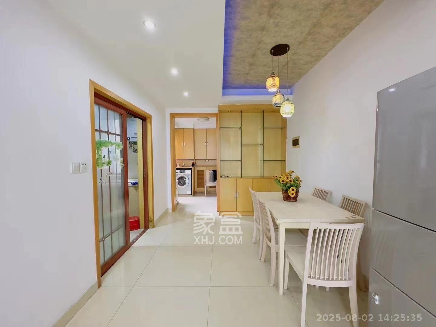 天城泰祥苑  2室2厅2卫    2200.0元/月室内图