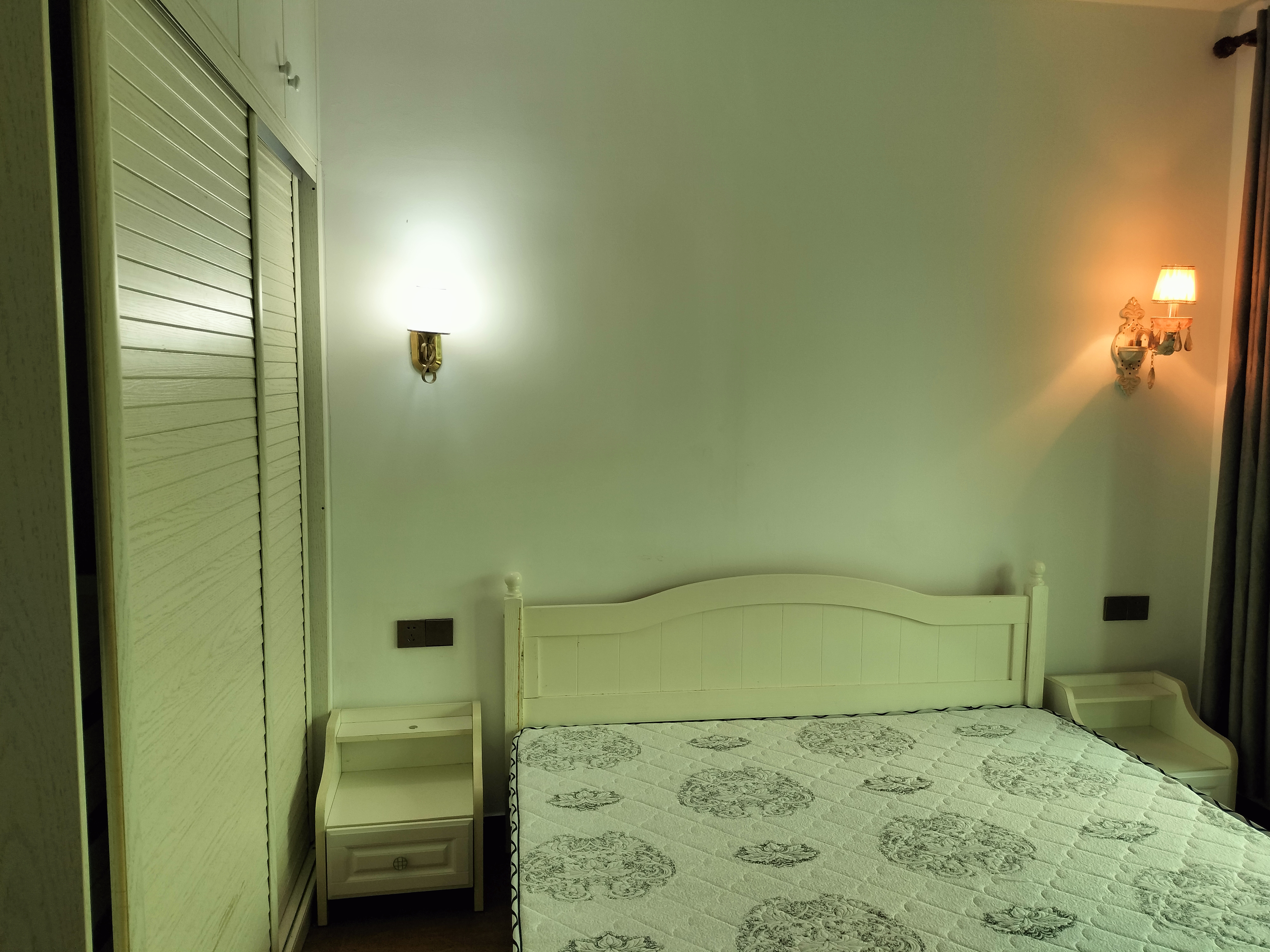 滨江宝恒 3室2厅2卫 2700.0元/月 滨江宝恒 3室2厅2卫 2700.0元/月室内图