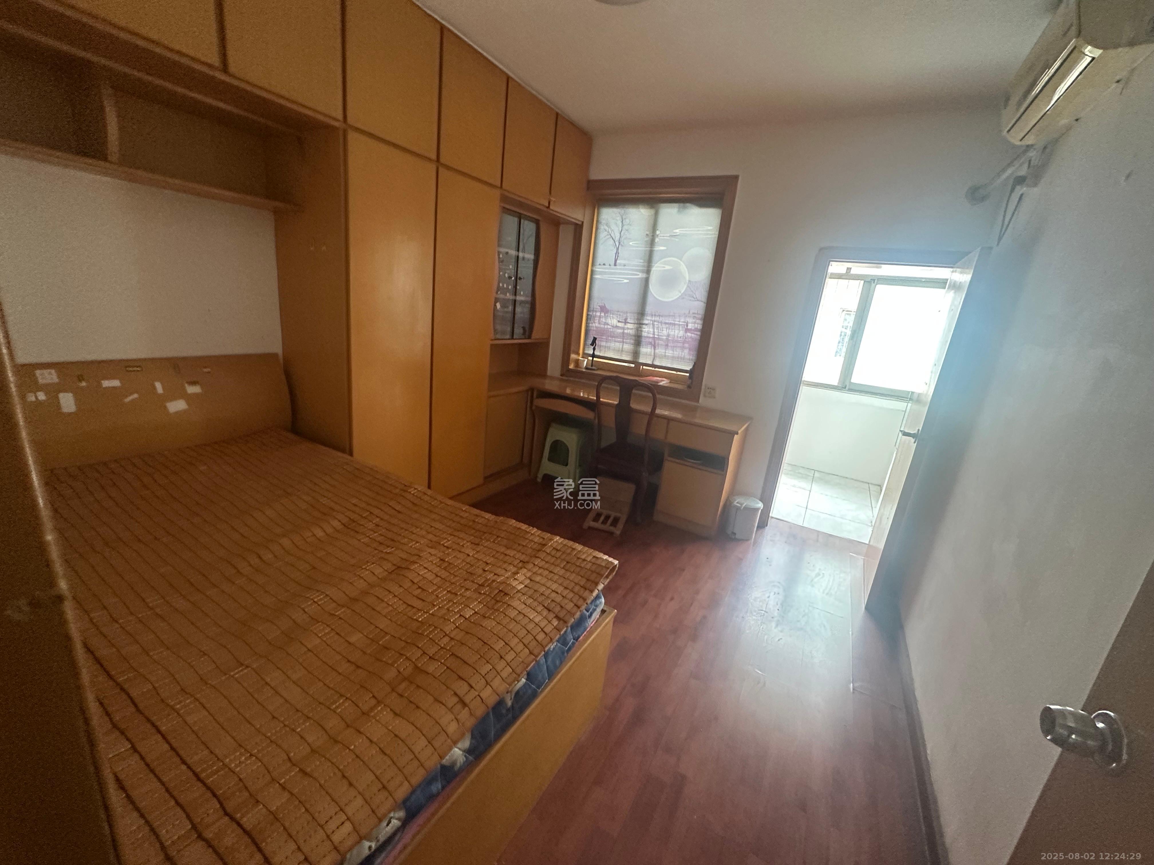 向韶村  2室1厅1卫    1600.0元/月室内图