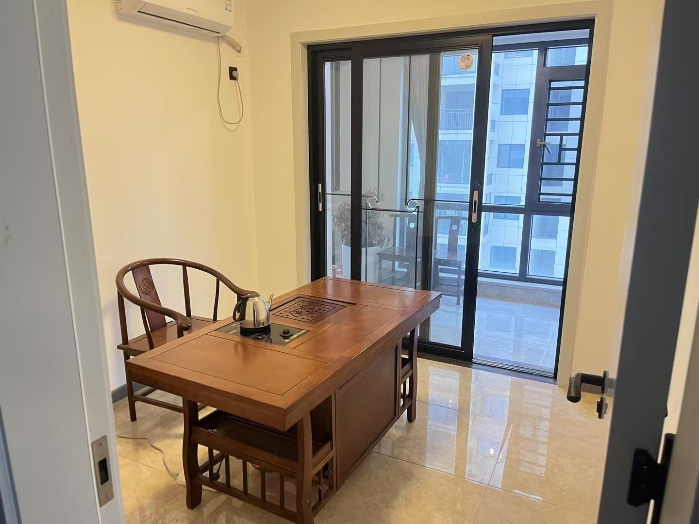 高盛国际 3室2厅2卫 2000.0元/月 高盛国际 3室2厅2卫 2000.0元/月室内图