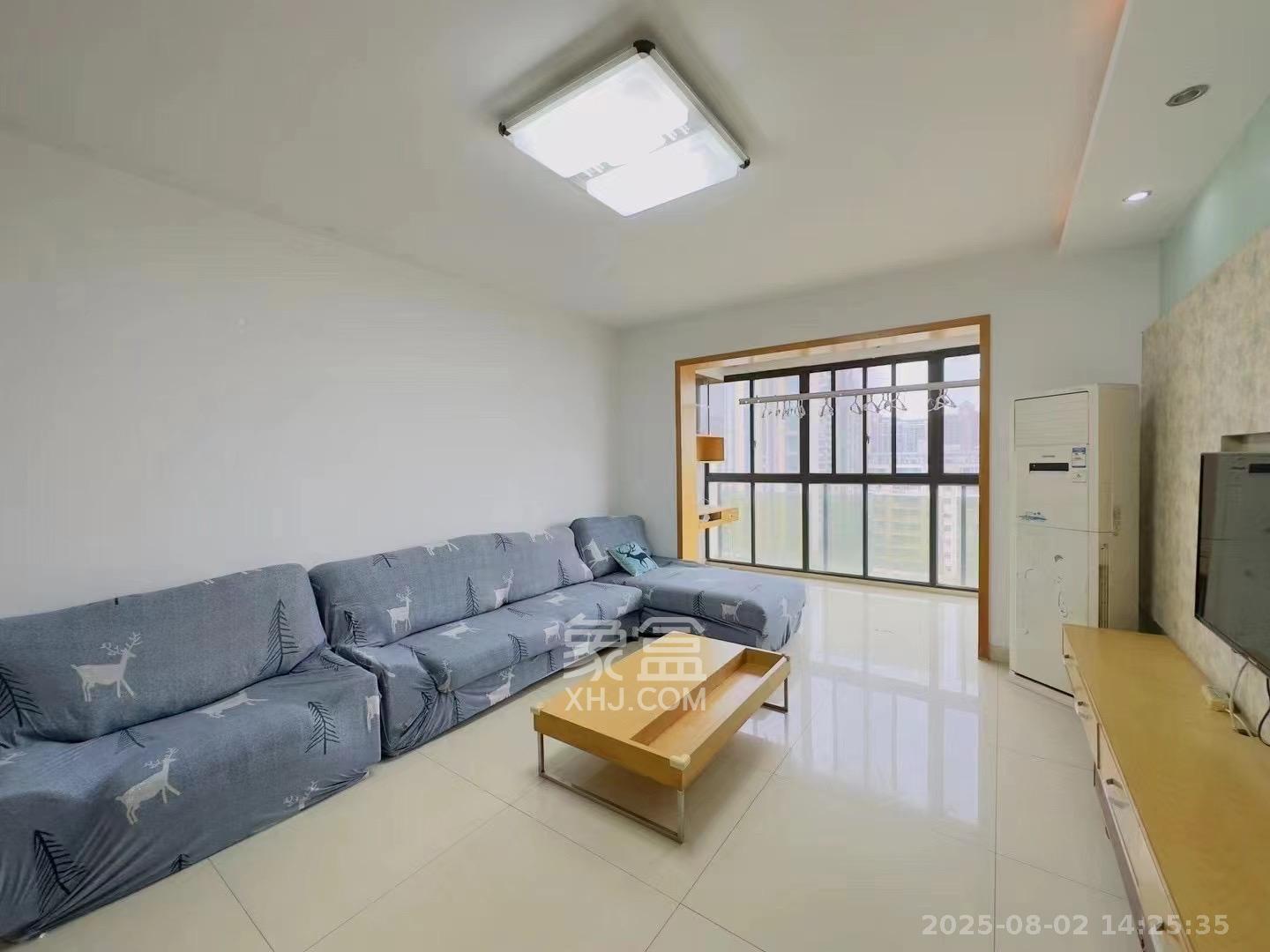 天城泰祥苑 2室2厅2卫 2200.0元/月 天城泰祥苑 2室2厅2卫 2200.0元/月室内图