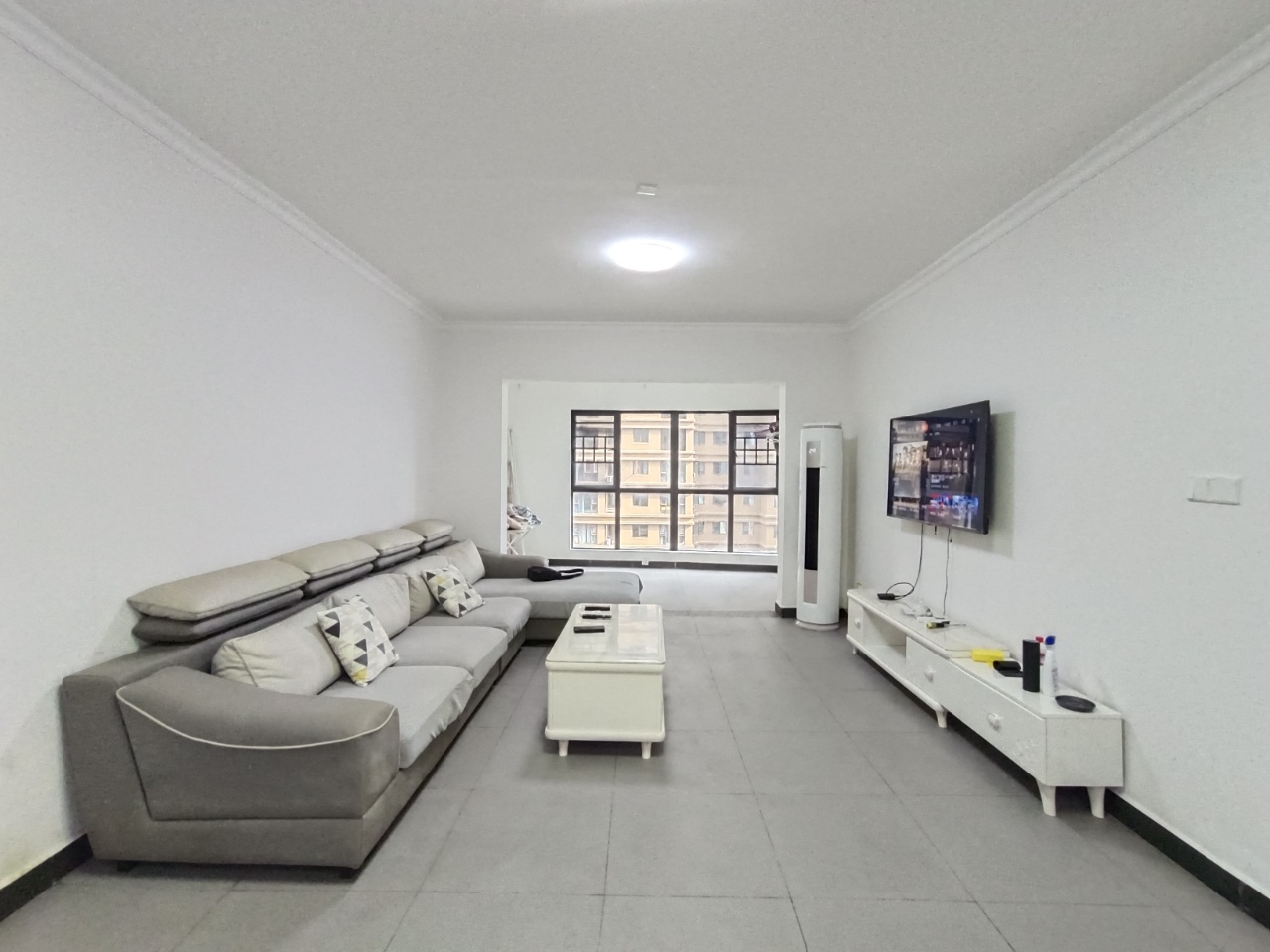 润和美郡(润和紫郡五期) 3室2厅2卫 2000.0元/月 润和美郡(润和紫郡五期) 3室2厅2卫 2000.0元/月户型图