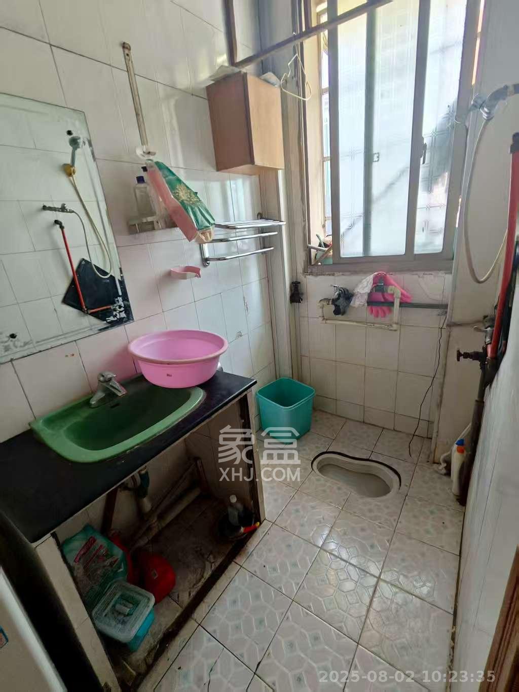 涂家冲社区（涂新小区、农商银行宿舍）  2室1厅1卫    1200.0元/月室内图