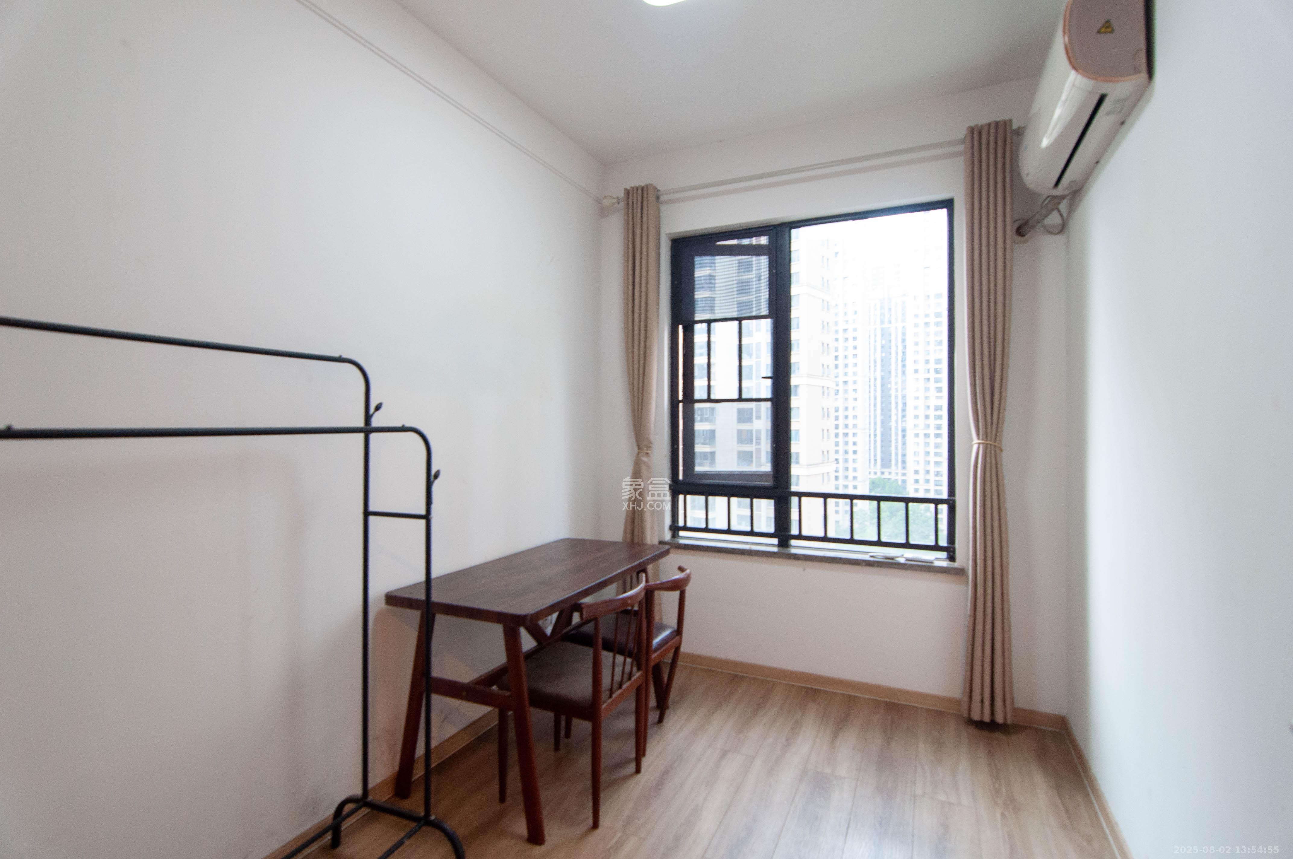 梅溪湖玺悦(新城金茂梦想玺悦)  4室2厅2卫    165.0万 梅溪湖玺悦(新城金茂梦想玺悦)  4室2厅2卫    165.0万其他