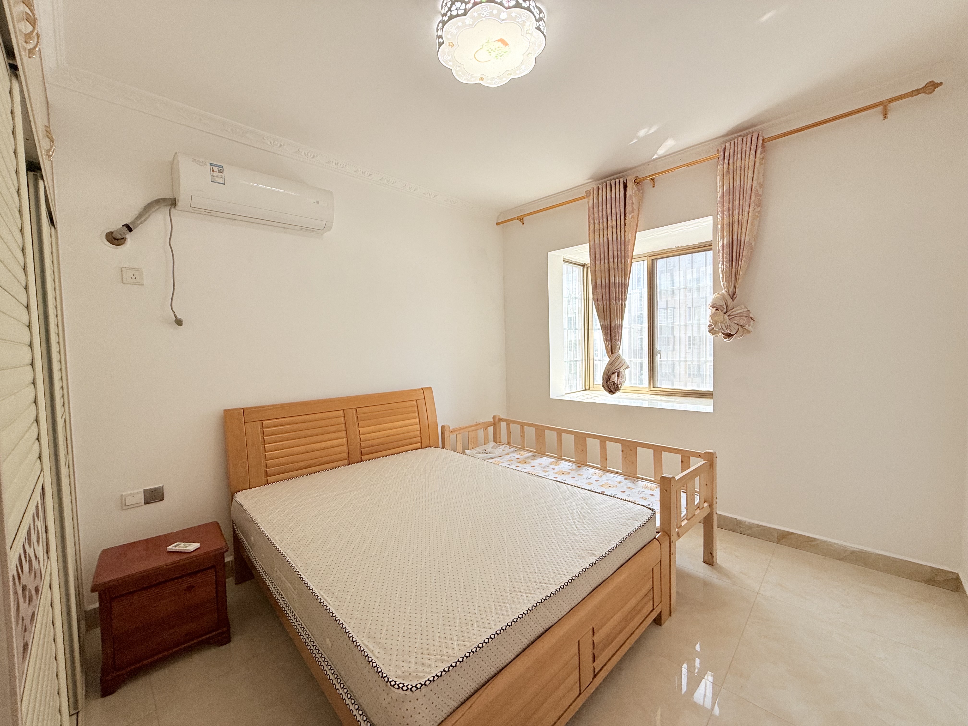 西溪美景 1室0厅0卫 1500.0元/月 西溪美景 1室0厅0卫 1500.0元/月室内图