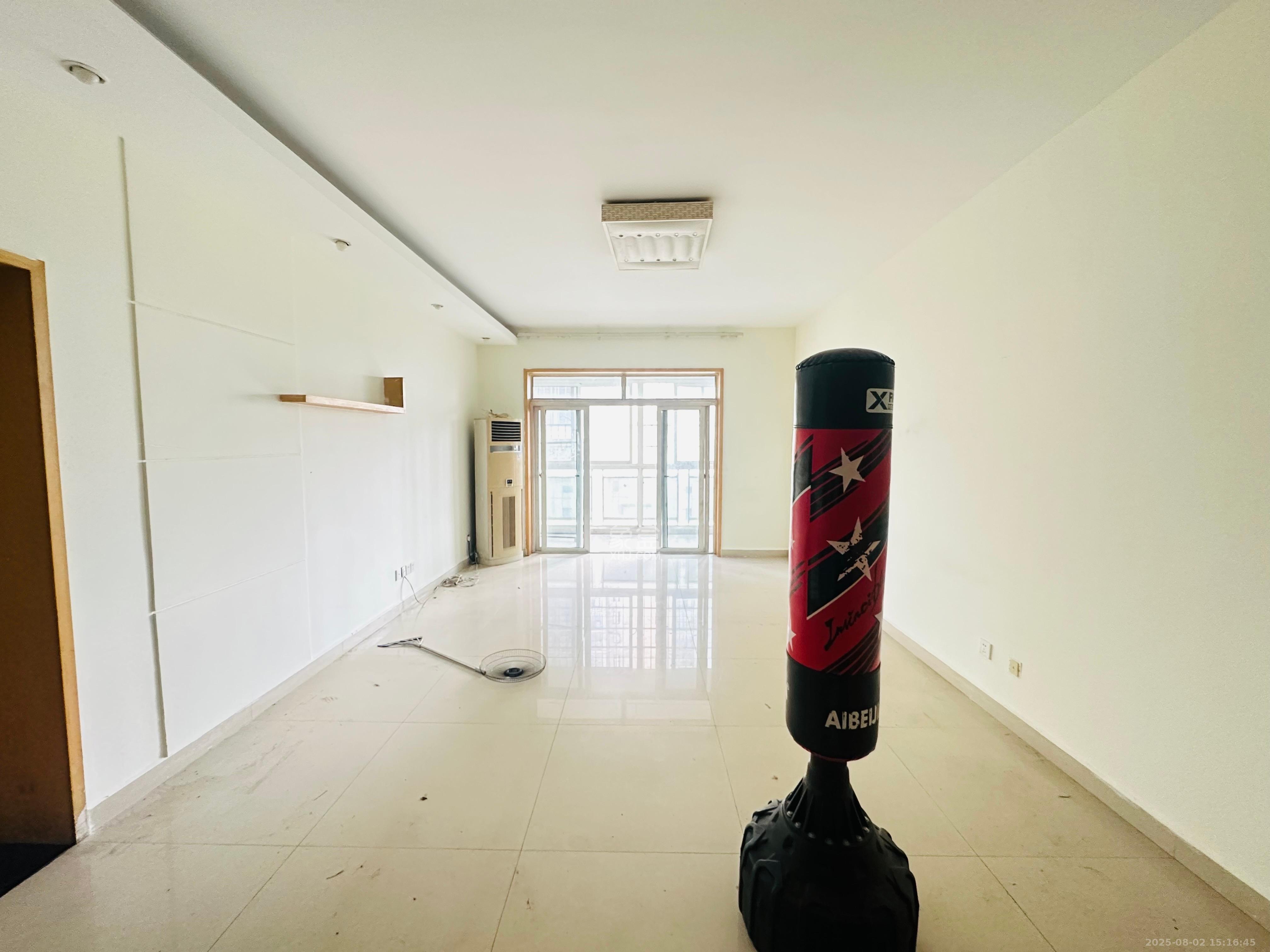 紫薇鑫园 1室0厅0卫 2500.0元/月 紫薇鑫园 1室0厅0卫 2500.0元/月室内图