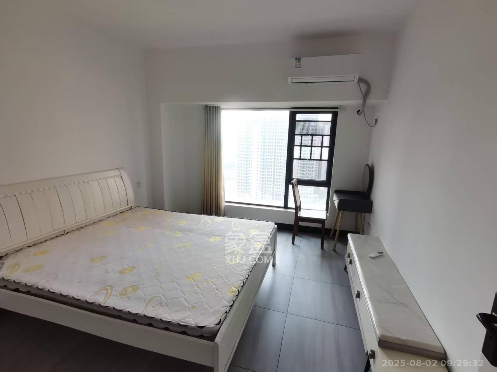 创世纪广场 4室2厅2卫 2800.0元/月 创世纪广场 4室2厅2卫 2800.0元/月室内图