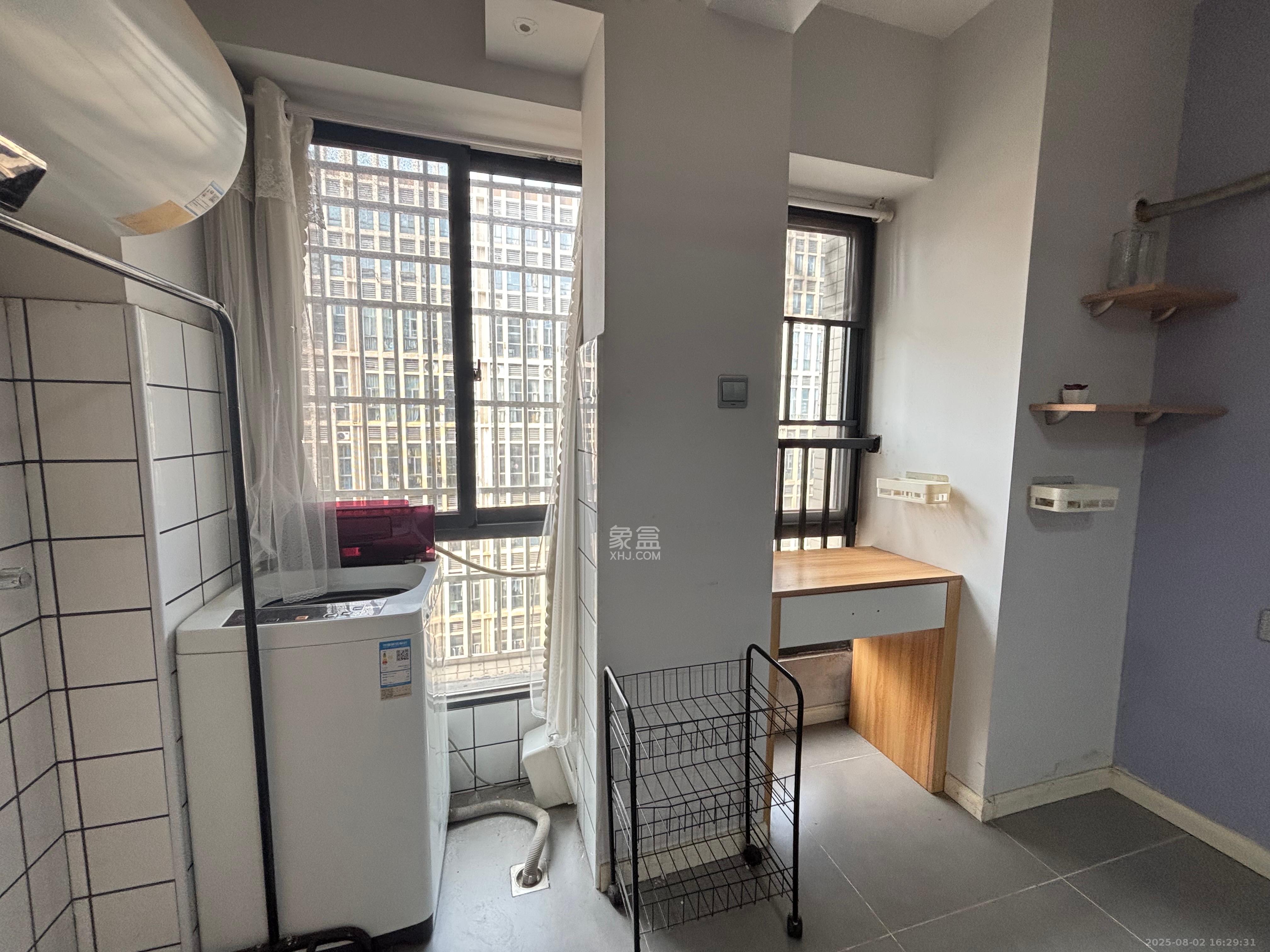 中建芙蓉嘉苑 1室0厅1卫 1200.0元/月 中建芙蓉嘉苑 1室0厅1卫 1200.0元/月室内图