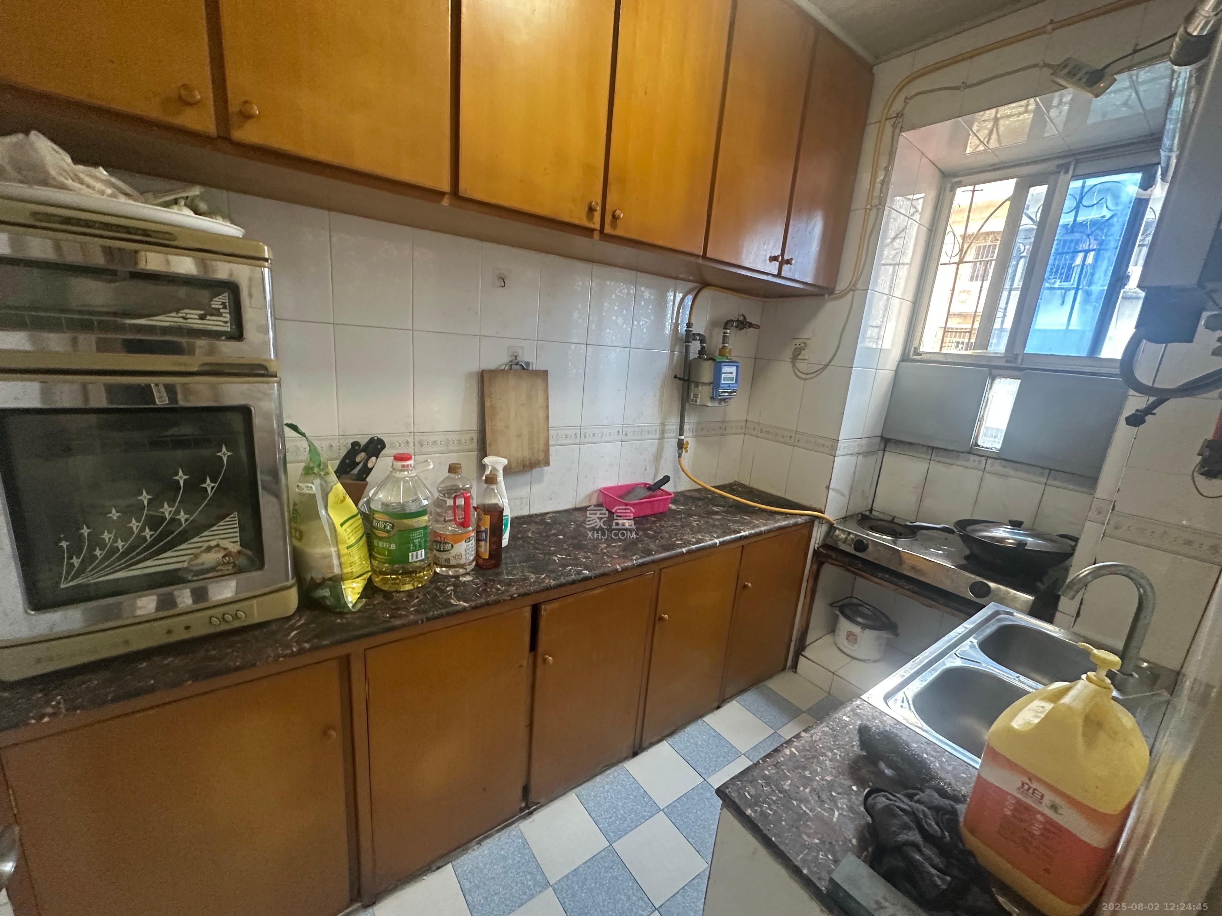 向韶村 2室1厅1卫 1600.0元/月 向韶村 2室1厅1卫 1600.0元/月室内图