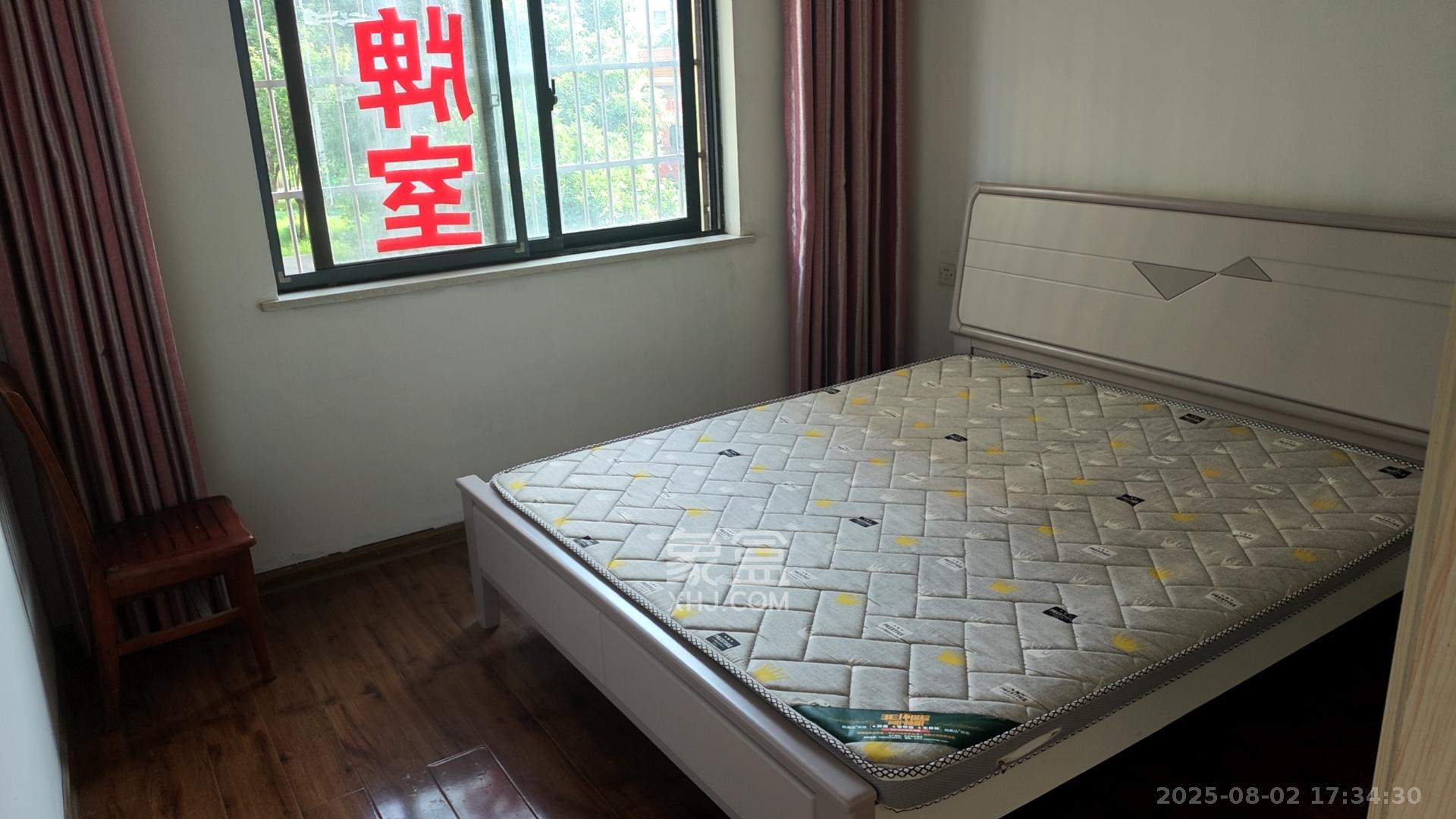 金富星城 3室2厅1卫 1800.0元/月 金富星城 3室2厅1卫 1800.0元/月室内图