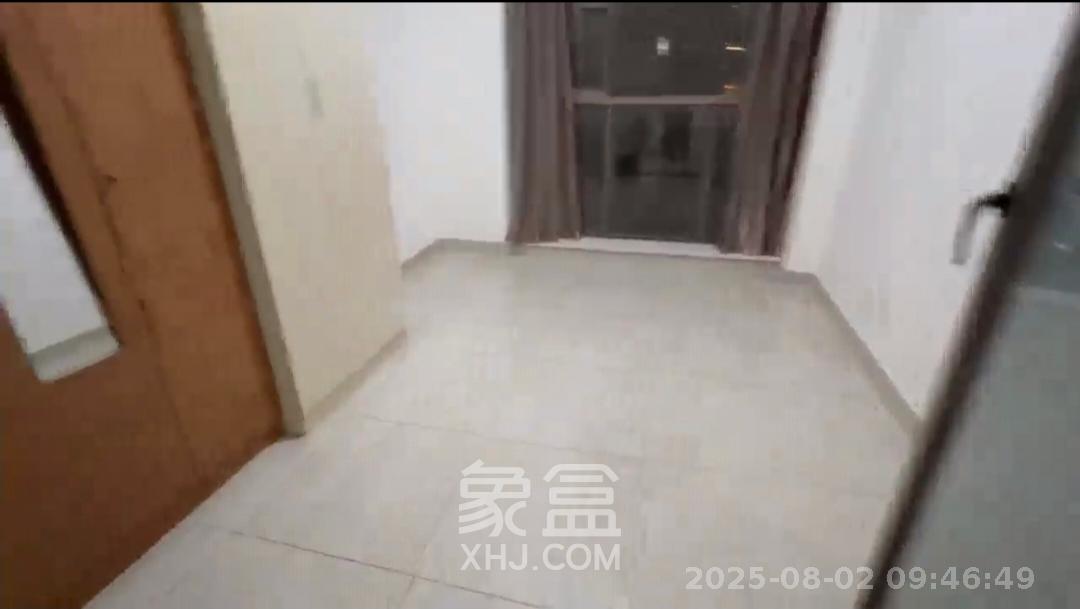 世茂铂翠湾二期  3室2厅1卫    2800.0元/月 世茂铂翠湾二期  3室2厅1卫    2800.0元/月室内图