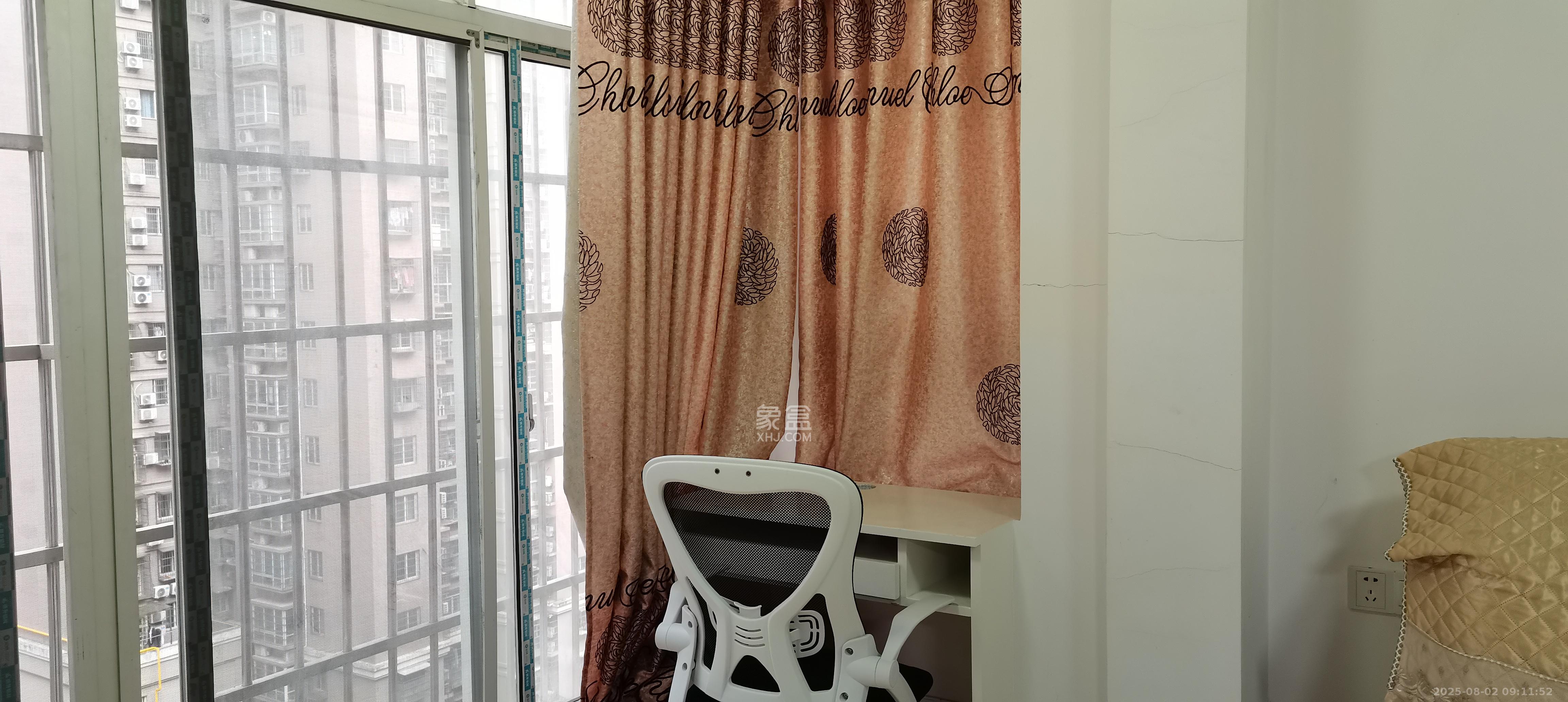 泊林晶城  1室1厅1卫    1380.0元/月室内图