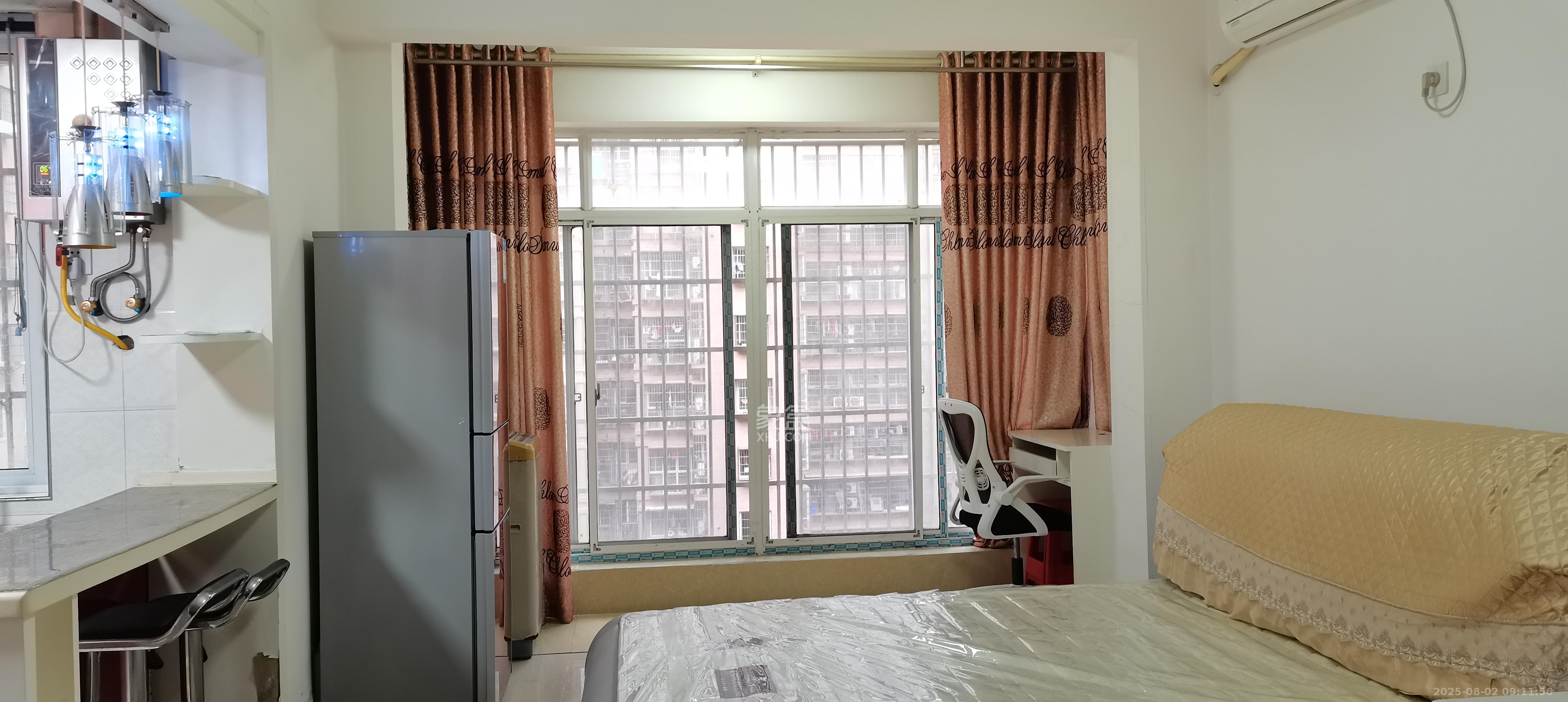 泊林晶城  1室1厅1卫    1380.0元/月室内图