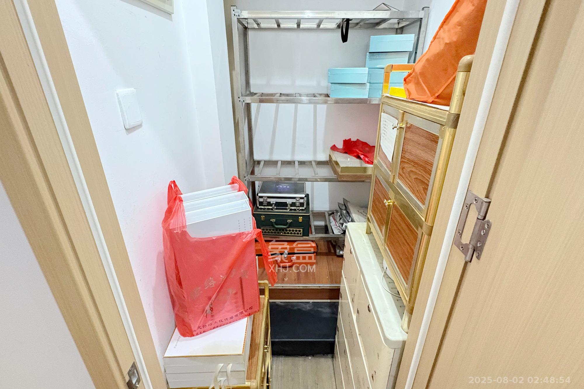 朝阳银座  1室1厅1卫    63.0万其他