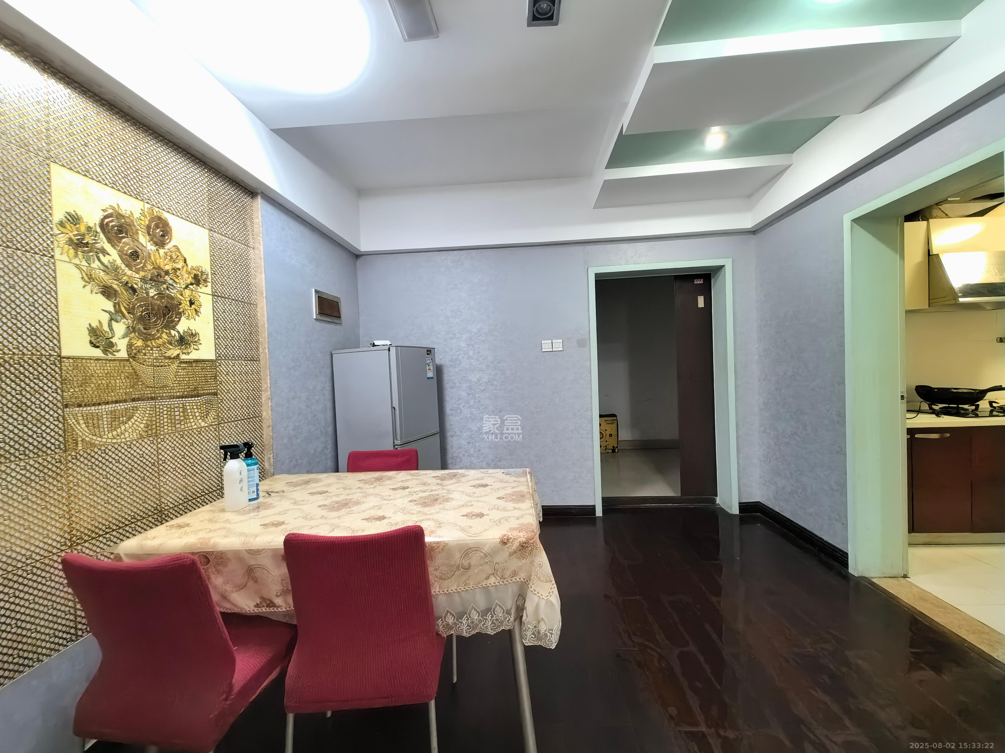 新奥大厦  3室2厅1卫    2800.0元/月室内图