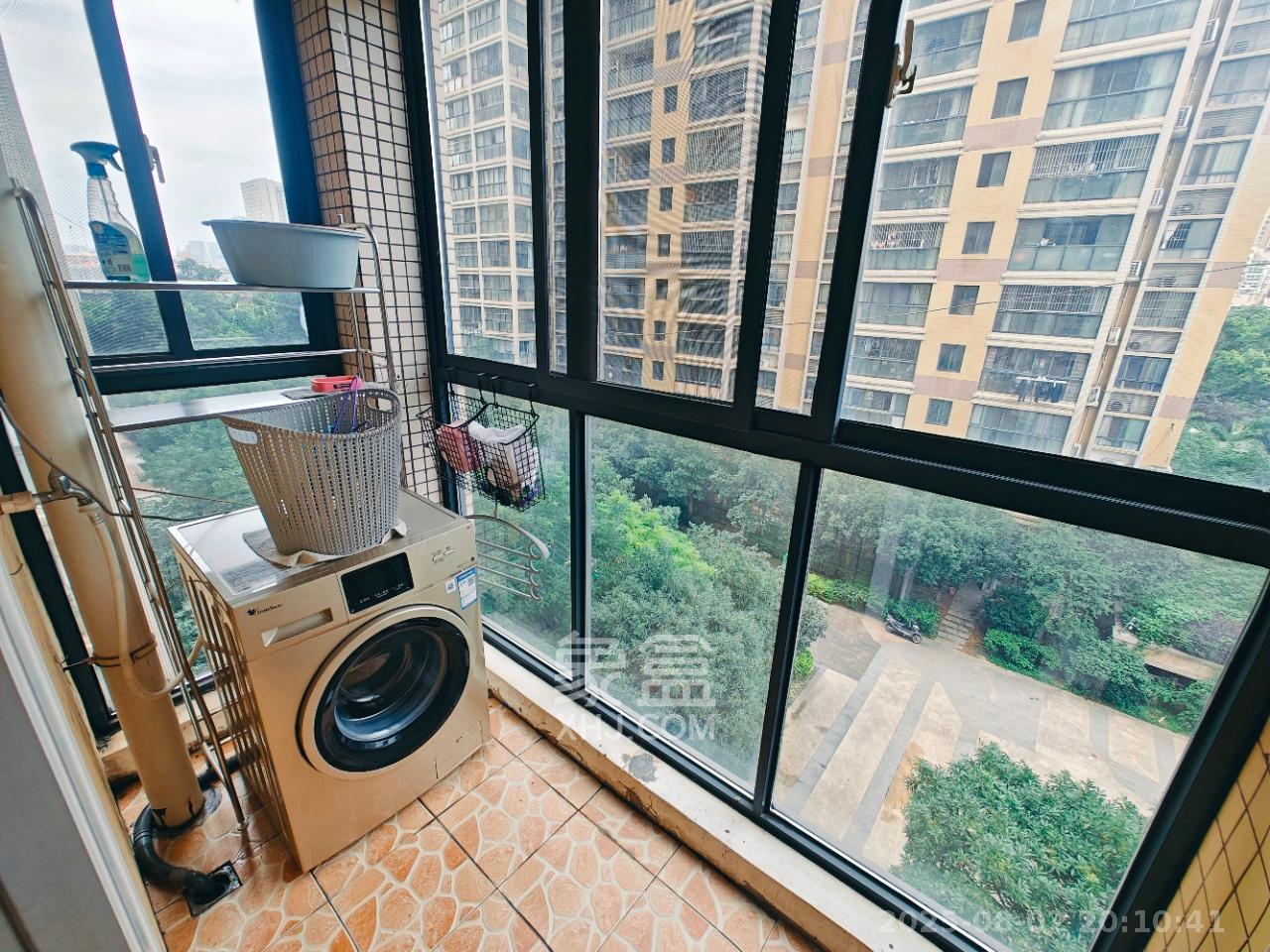 锦湘国际星城三期(锦绣苑)  1室1厅1卫    2000.0元/月 锦湘国际星城三期(锦绣苑)  1室1厅1卫    2000.0元/月室内图