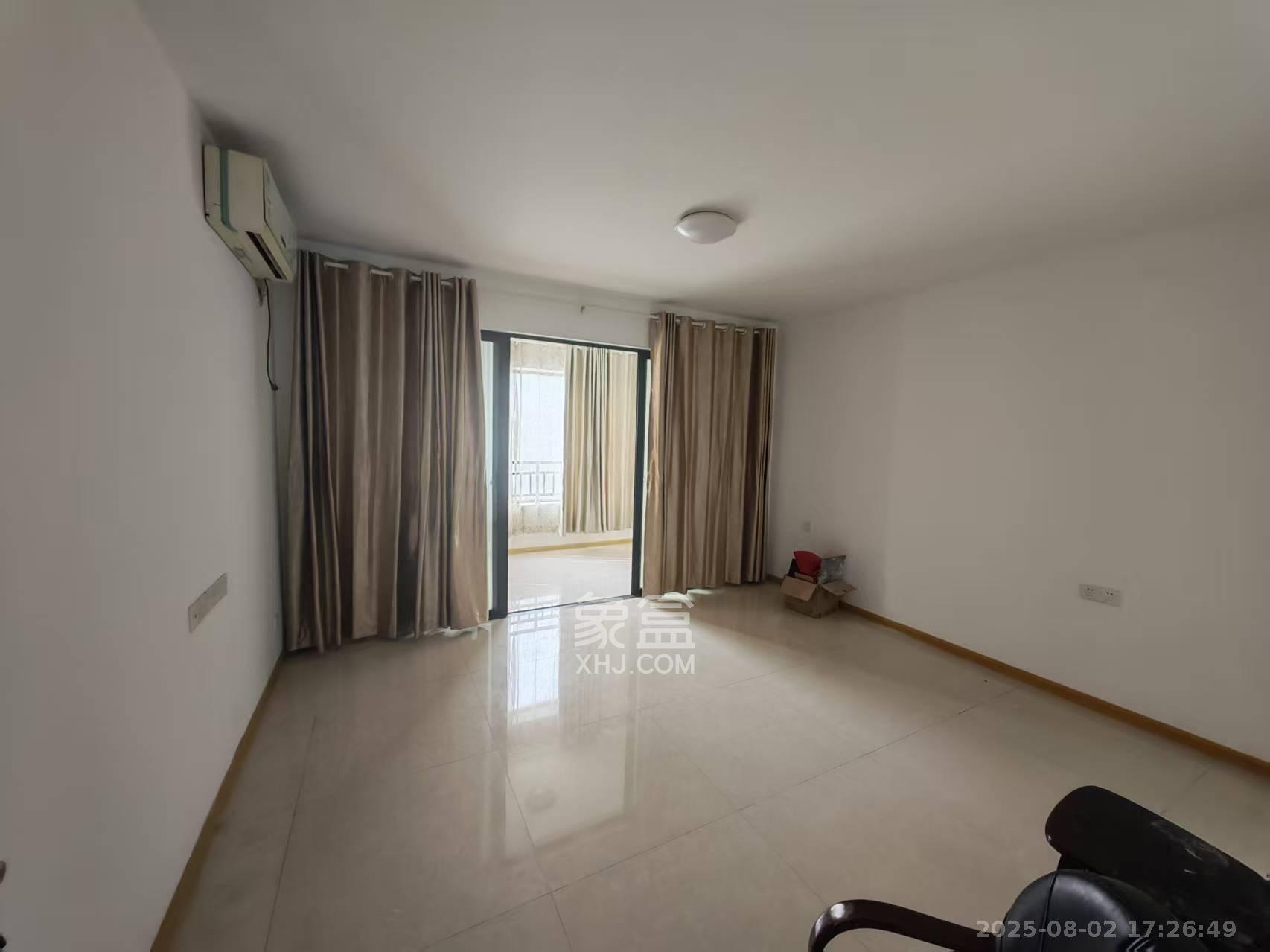 长房天翼未来城  4室2厅2卫    3600.0元/月室内图