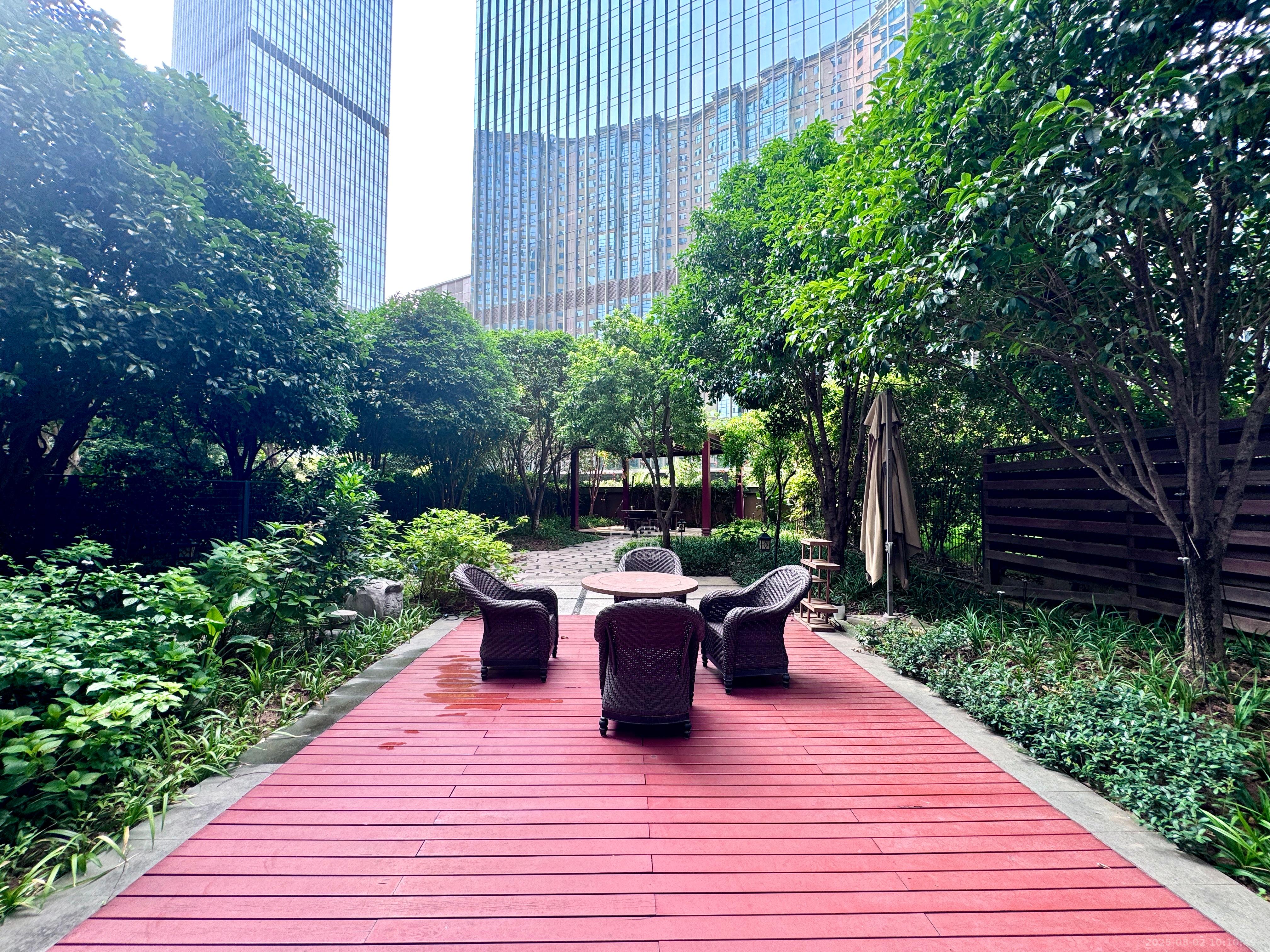 运达中央广场一、二期 3室2厅3卫 20000.0元/月 运达中央广场一、二期 3室2厅3卫 20000.0元/月室内图