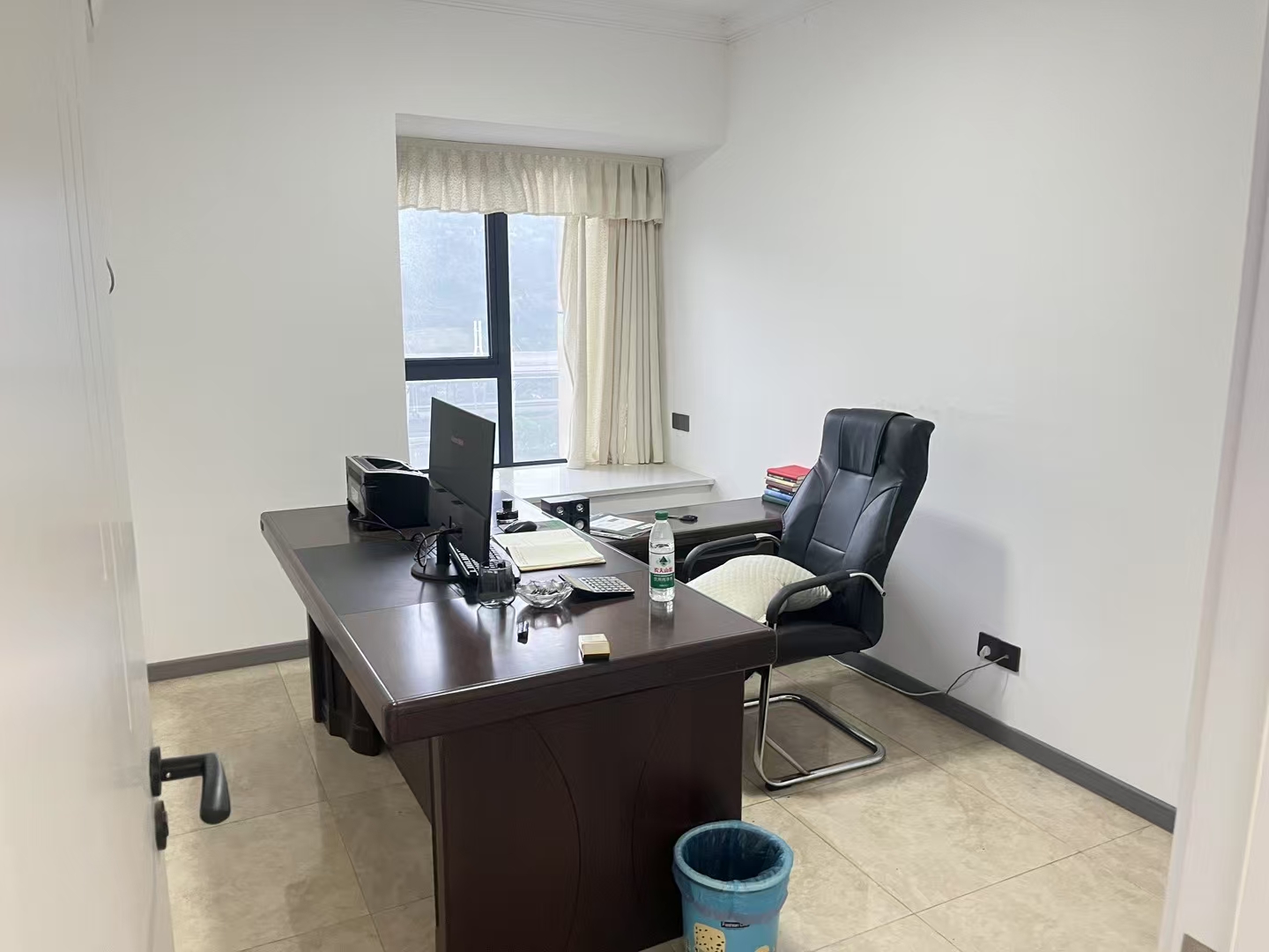 高盛国际 3室2厅2卫 2000.0元/月 高盛国际 3室2厅2卫 2000.0元/月室内图