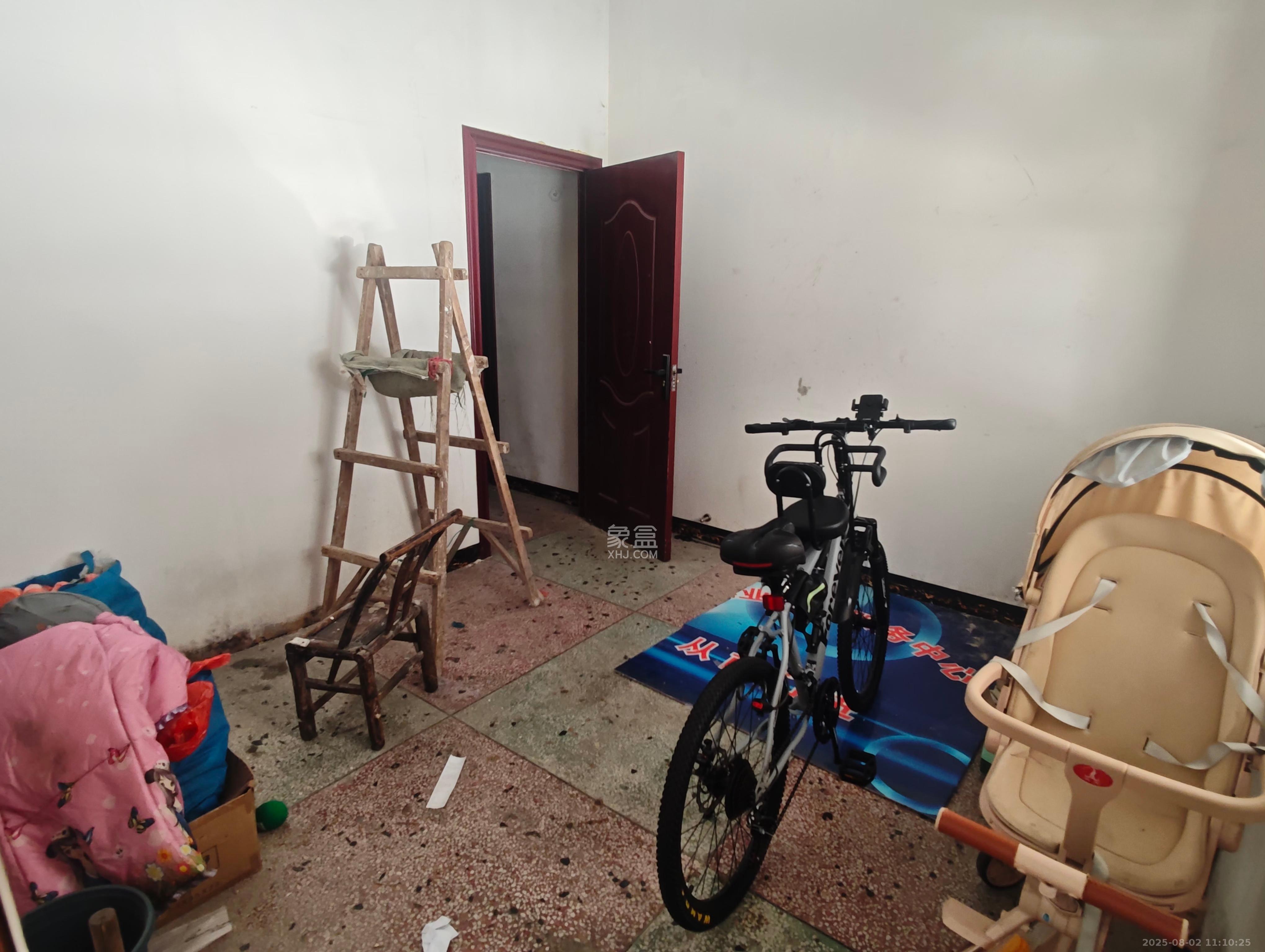 星沙五区 3室1厅1卫 2200.0元/月 星沙五区 3室1厅1卫 2200.0元/月室内图