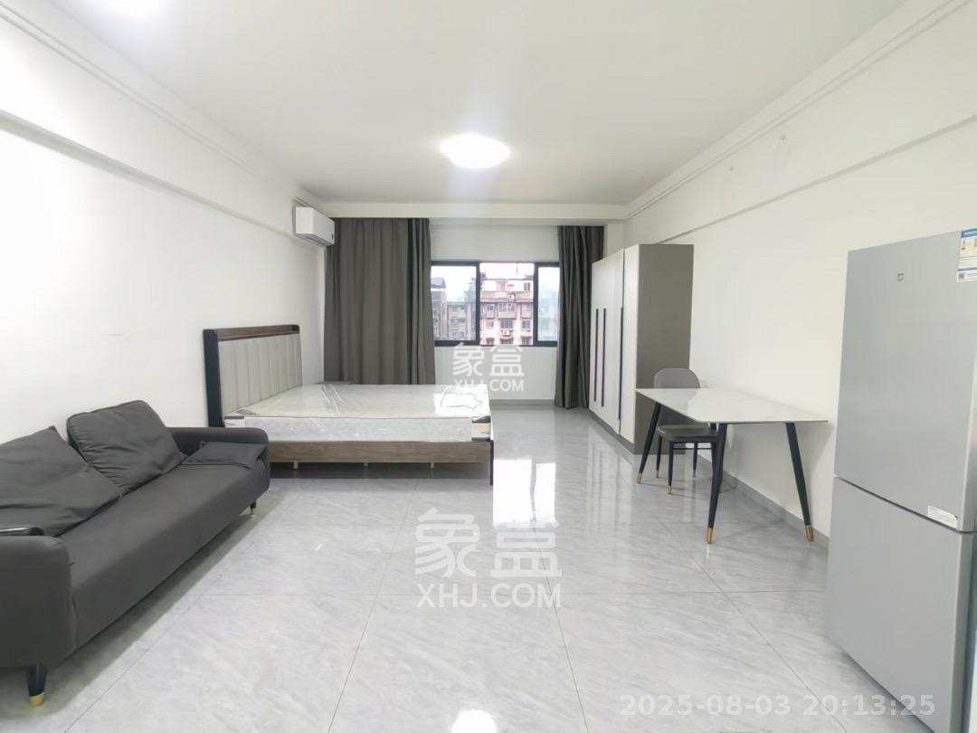 东方公寓 1室1厅1卫 1800.00元/月 东方公寓 1室1厅1卫 1800.00元/月室内图