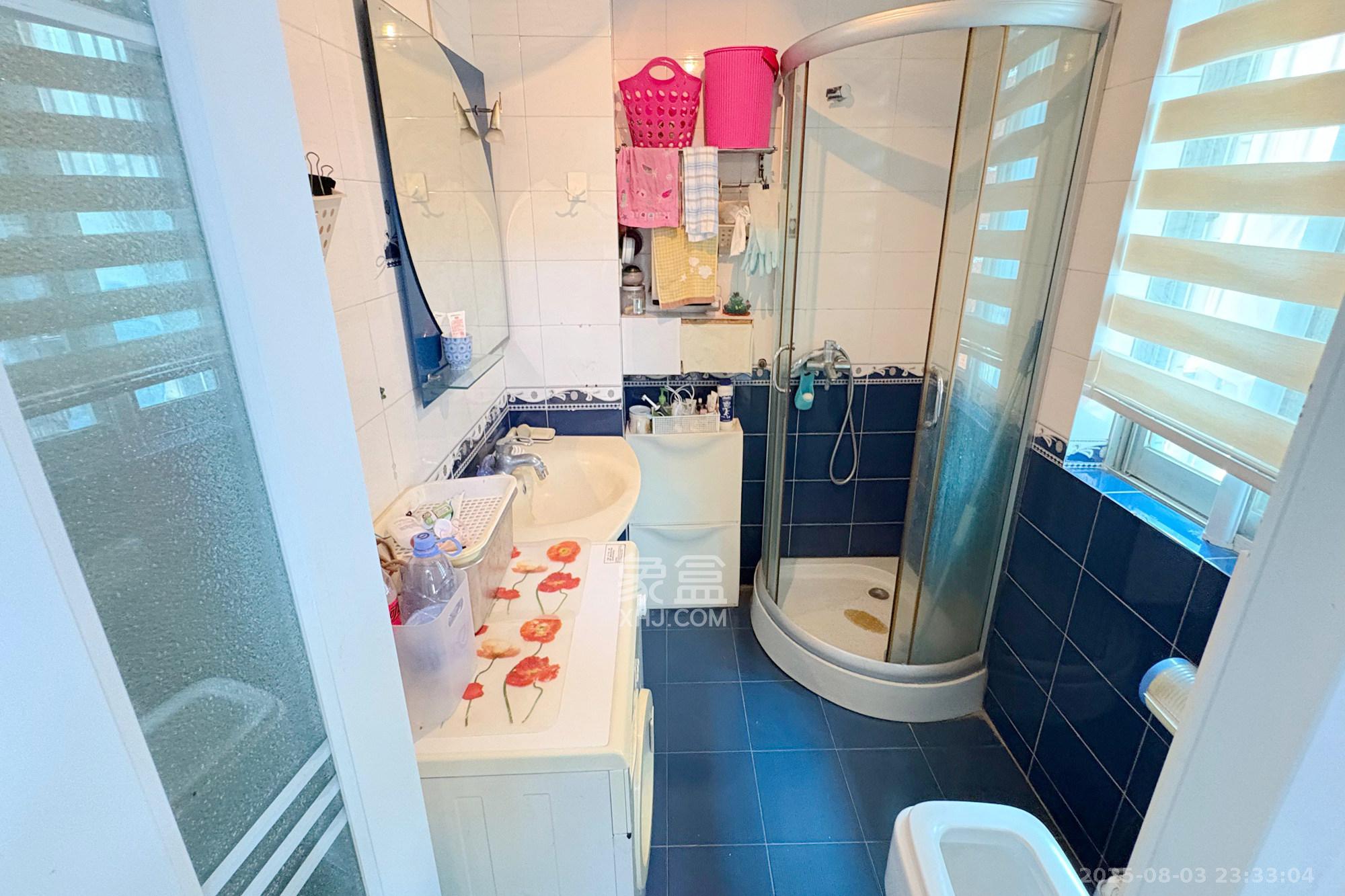 添景阁 1室1厅1卫 35.0万 添景阁 1室1厅1卫 35.0万卫生间