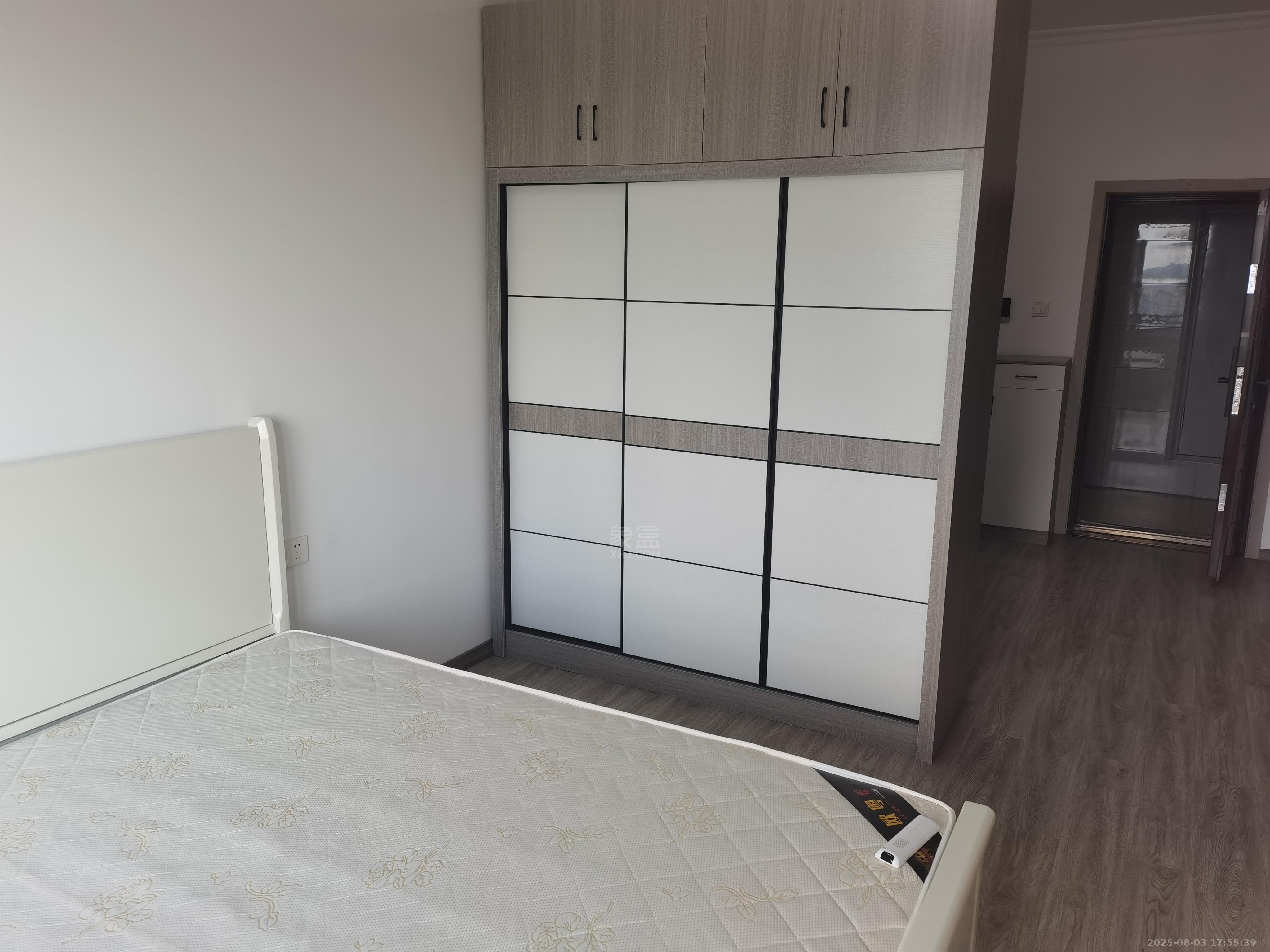 望云印象 1室1厅1卫 1500.0元/月 望云印象 1室1厅1卫 1500.0元/月室内图