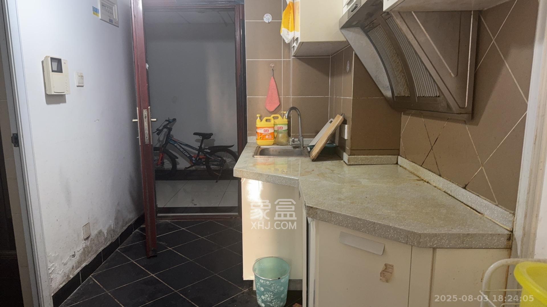 时代星城 1室1厅1卫 800.0元/月 时代星城 1室1厅1卫 800.0元/月室内图