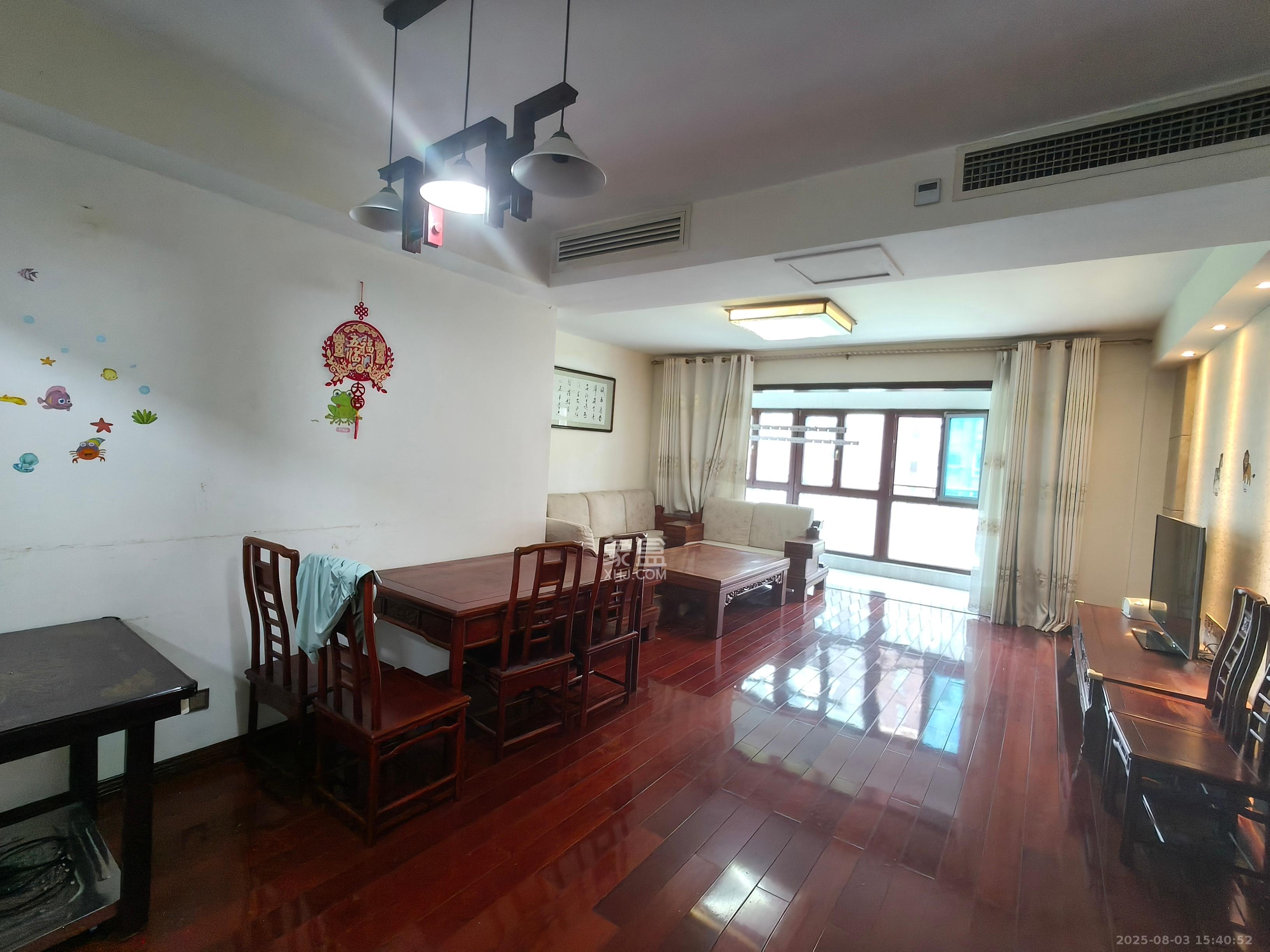 夏威夷碧水春城(碧桂园城市花园)  3室2厅2卫    3300.0元/月 夏威夷碧水春城(碧桂园城市花园)  3室2厅2卫    3300.0元/月室内图