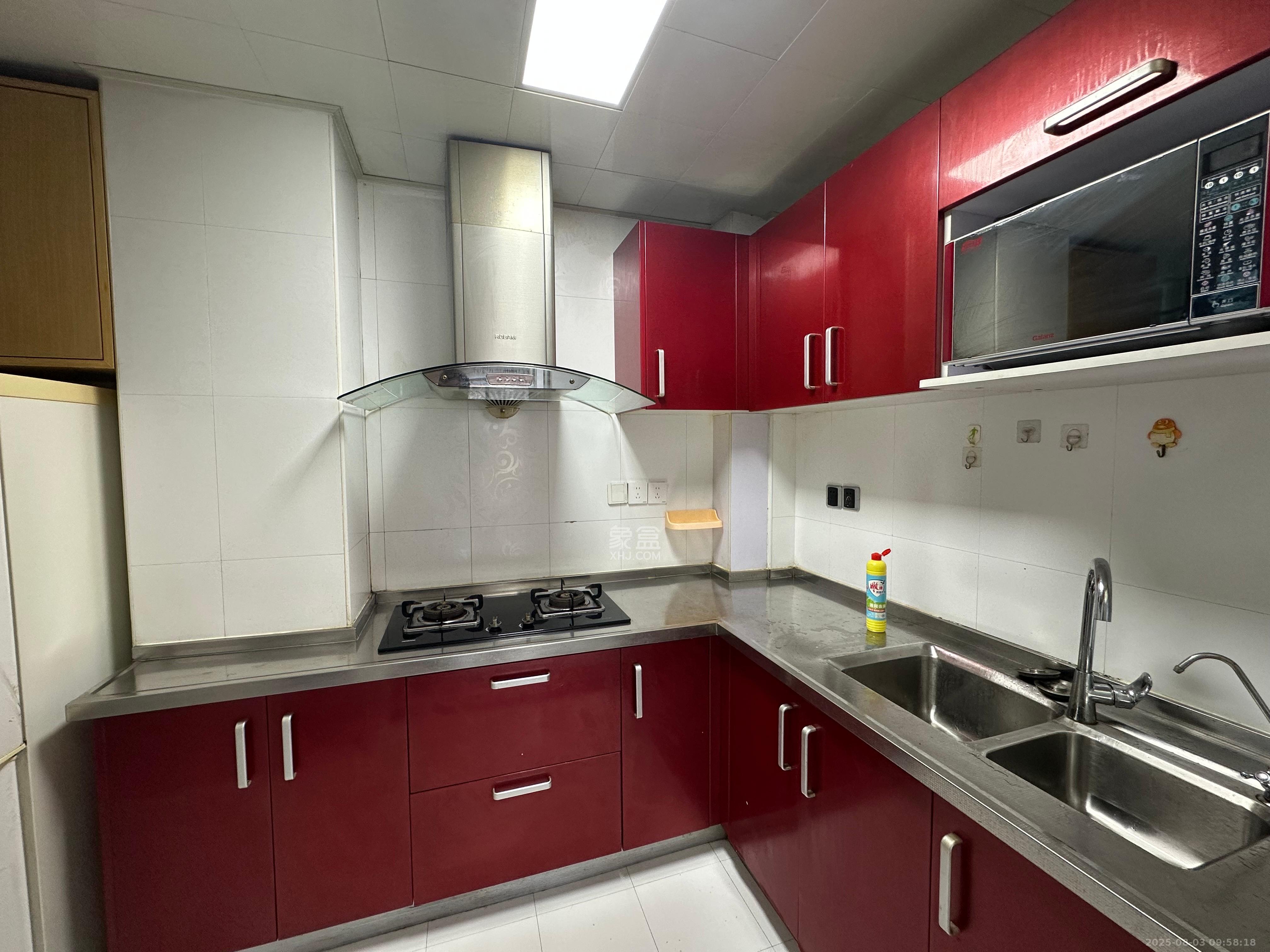 欧园 2室2厅1卫 2500.0元/月 欧园 2室2厅1卫 2500.0元/月室内图