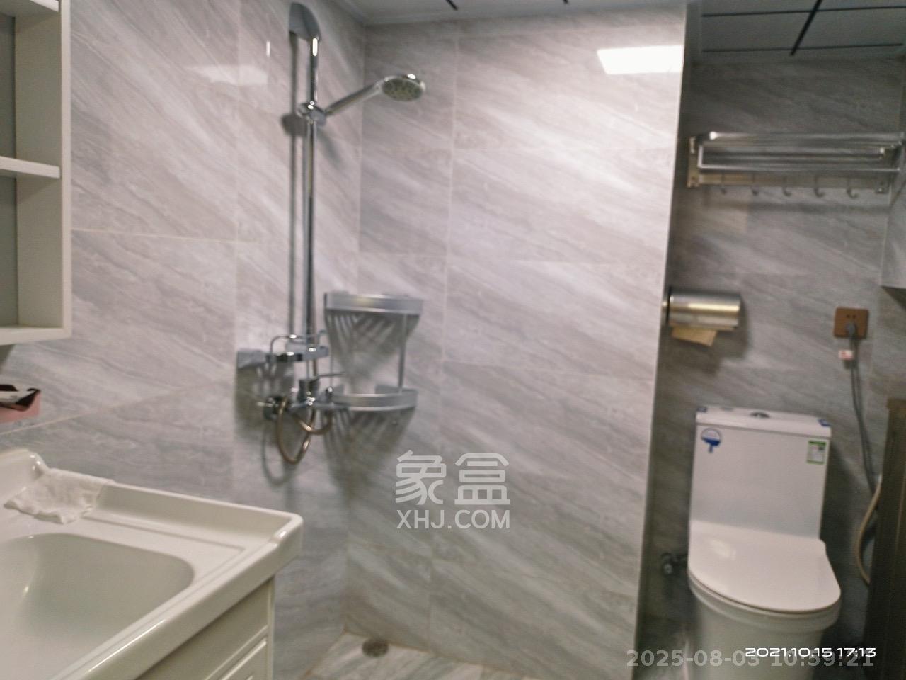 恒大上林苑  3室2厅2卫   2500.00元/月室内图