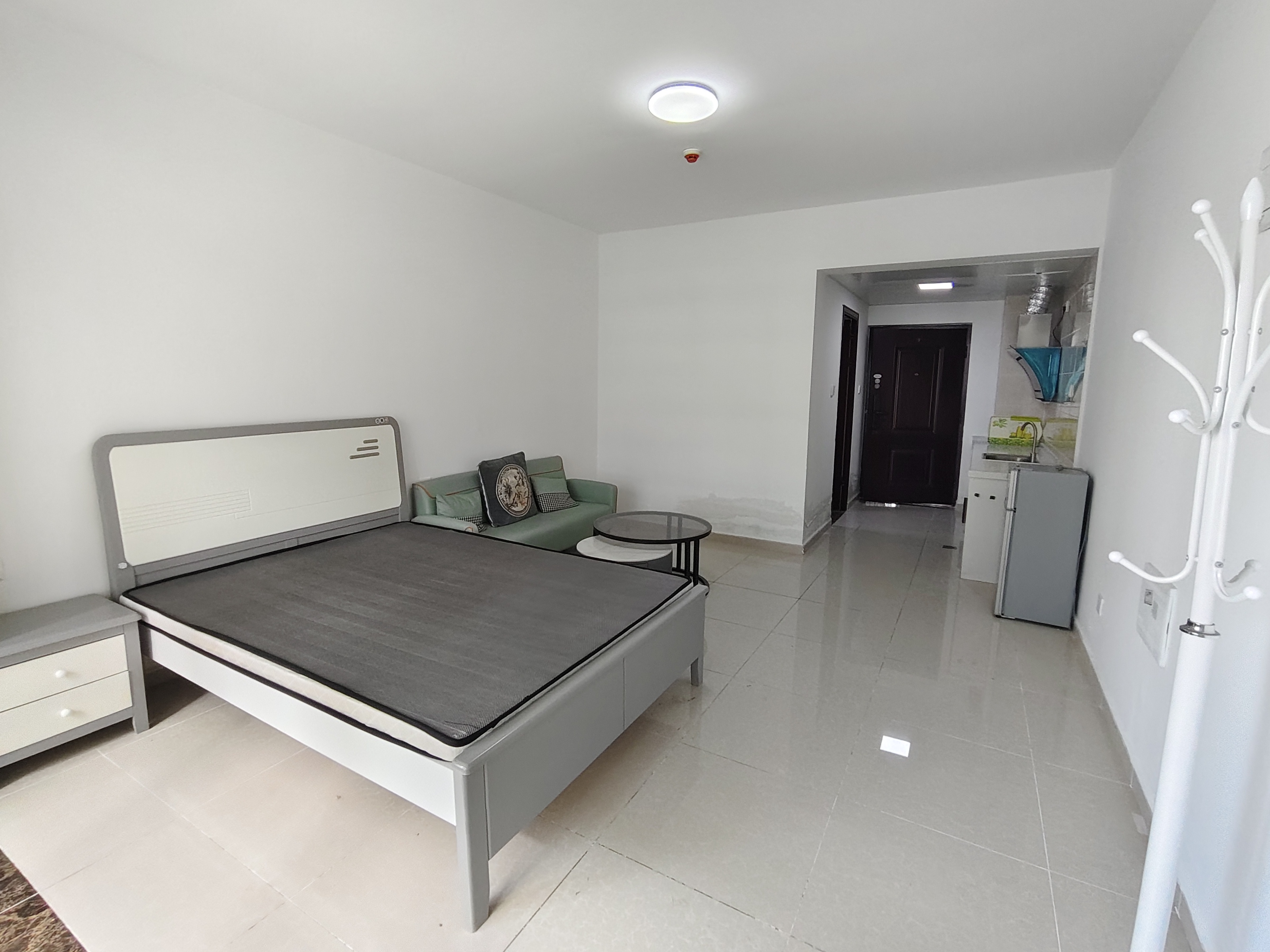 坡巷雅苑 1室1厅1卫 1700.0元/月 坡巷雅苑 1室1厅1卫 1700.0元/月室内图