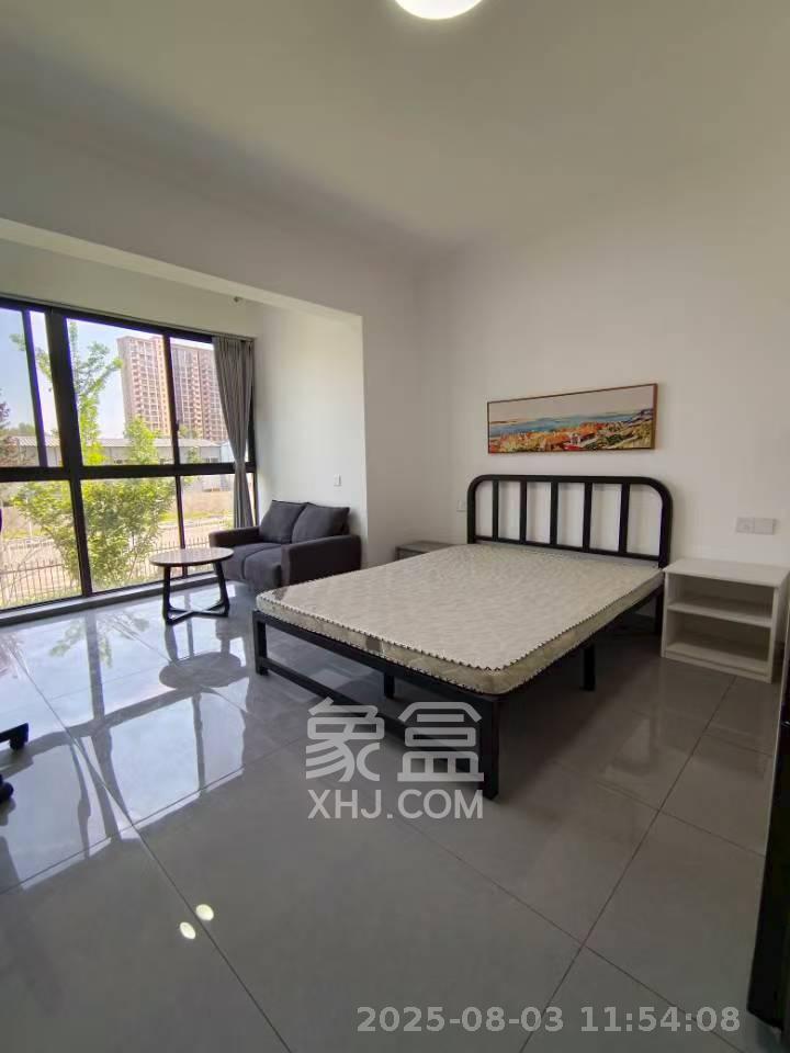 丽发新城 4室2厅1卫 650.0元/月 丽发新城 4室2厅1卫 650.0元/月室内图