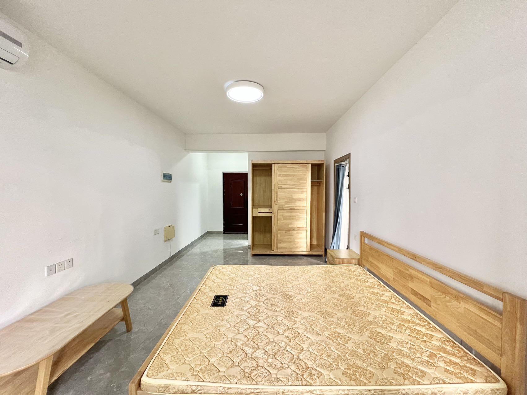 海秀天成 1室1厅1卫 1900.0元/月 海秀天成 1室1厅1卫 1900.0元/月室内图