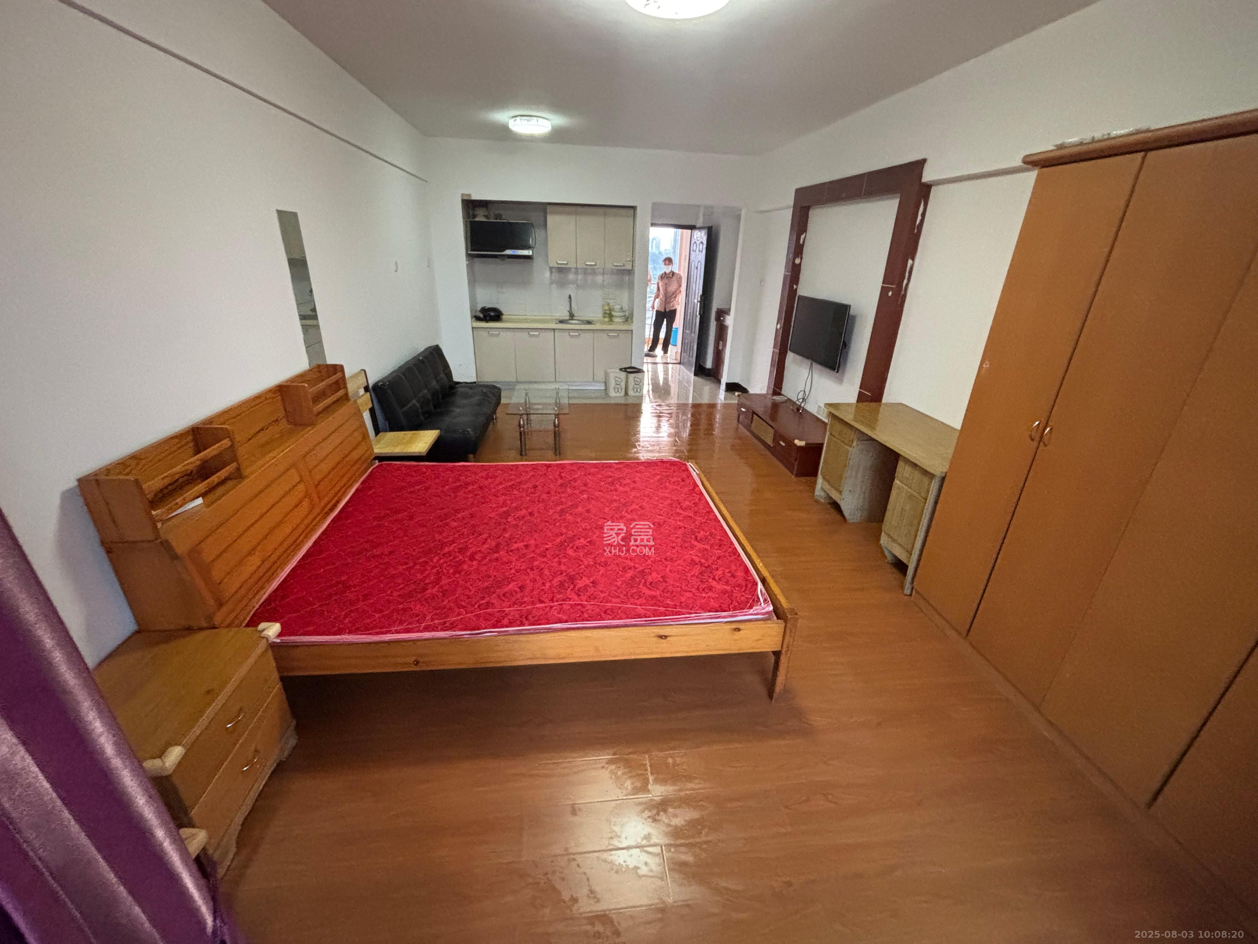 玛依拉山庄 1室1厅1卫 1350.0元/月 玛依拉山庄 1室1厅1卫 1350.0元/月室内图