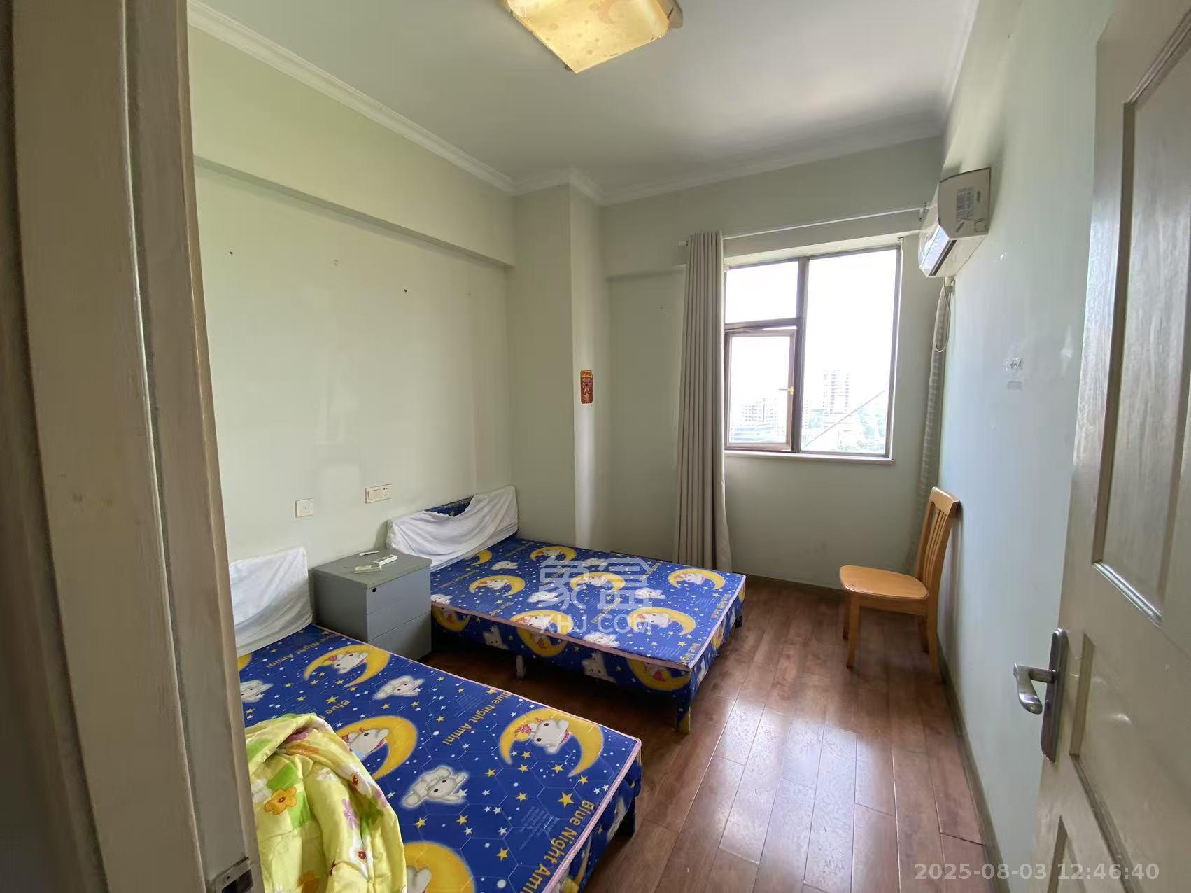 昊天大厦  3室1厅1卫    3300.0元/月室内图