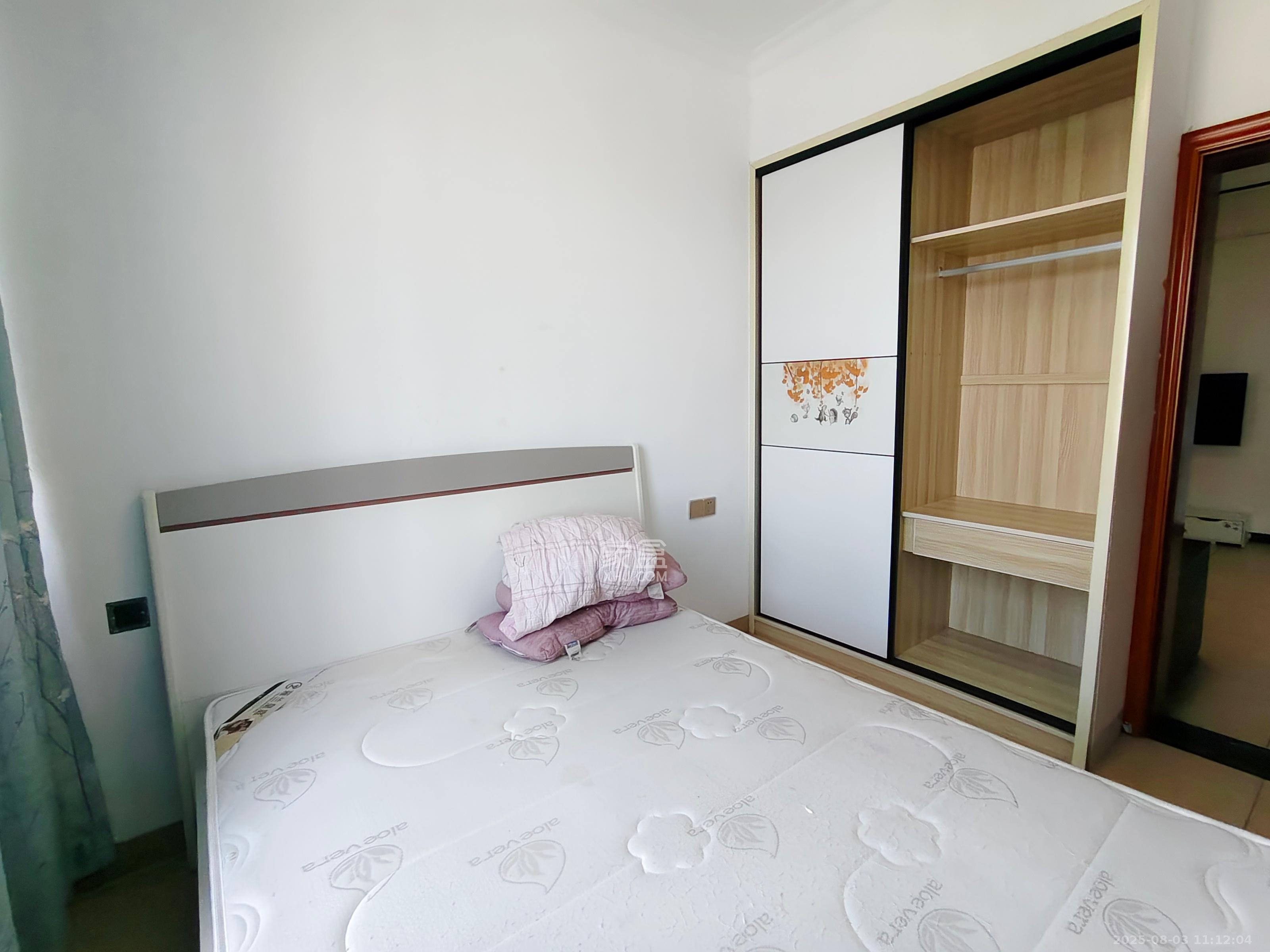 欣积福湾三期 2室2厅1卫 1000.0元/月 欣积福湾三期 2室2厅1卫 1000.0元/月室内图