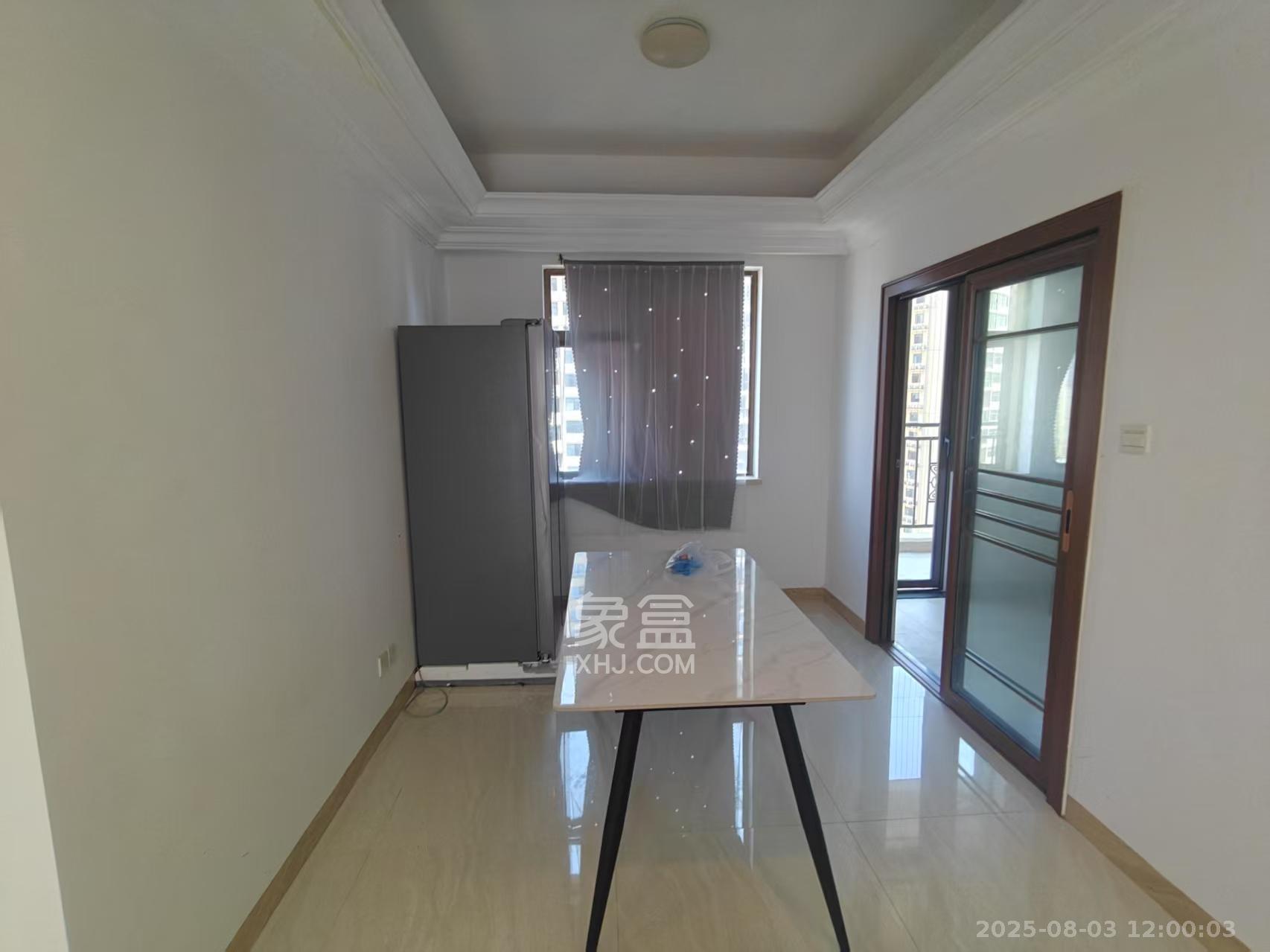 江山帝景哈佛  4室2厅2卫    2500.0元/月 江山帝景哈佛  4室2厅2卫    2500.0元/月