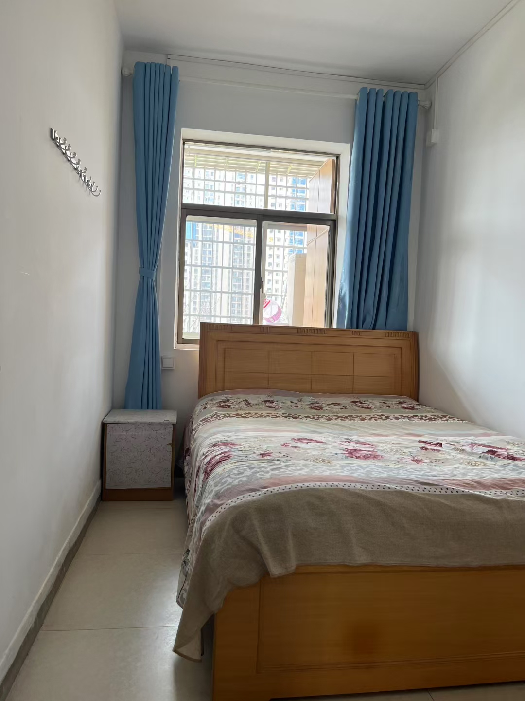 娄底人文师范学院家属楼  3室1厅1卫    35.0万 娄底人文师范学院家属楼  3室1厅1卫    35.0万客厅