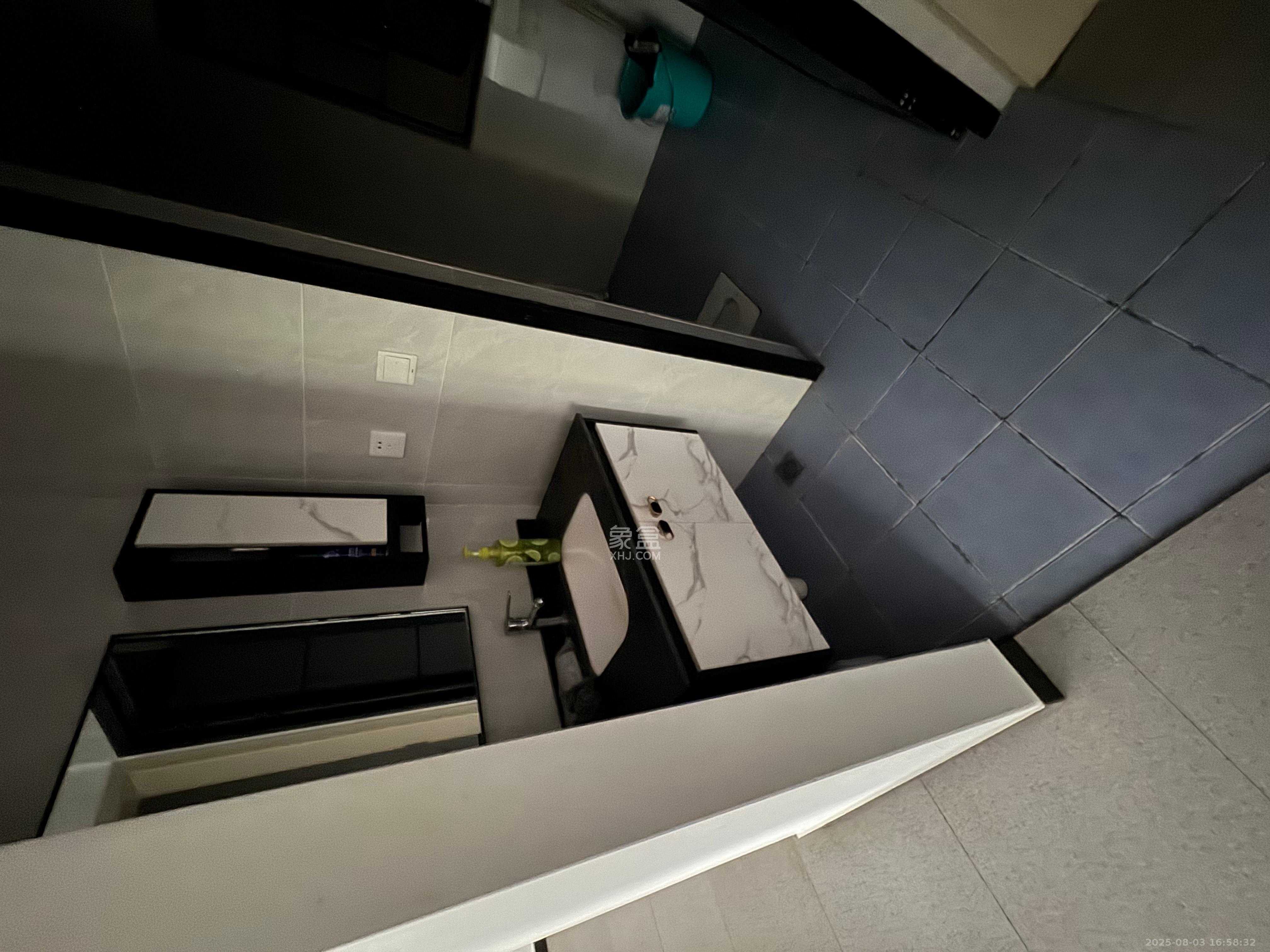 阳光城尚东湾愉景苑 3室2厅2卫 2500.0元/月 阳光城尚东湾愉景苑 3室2厅2卫 2500.0元/月室内图