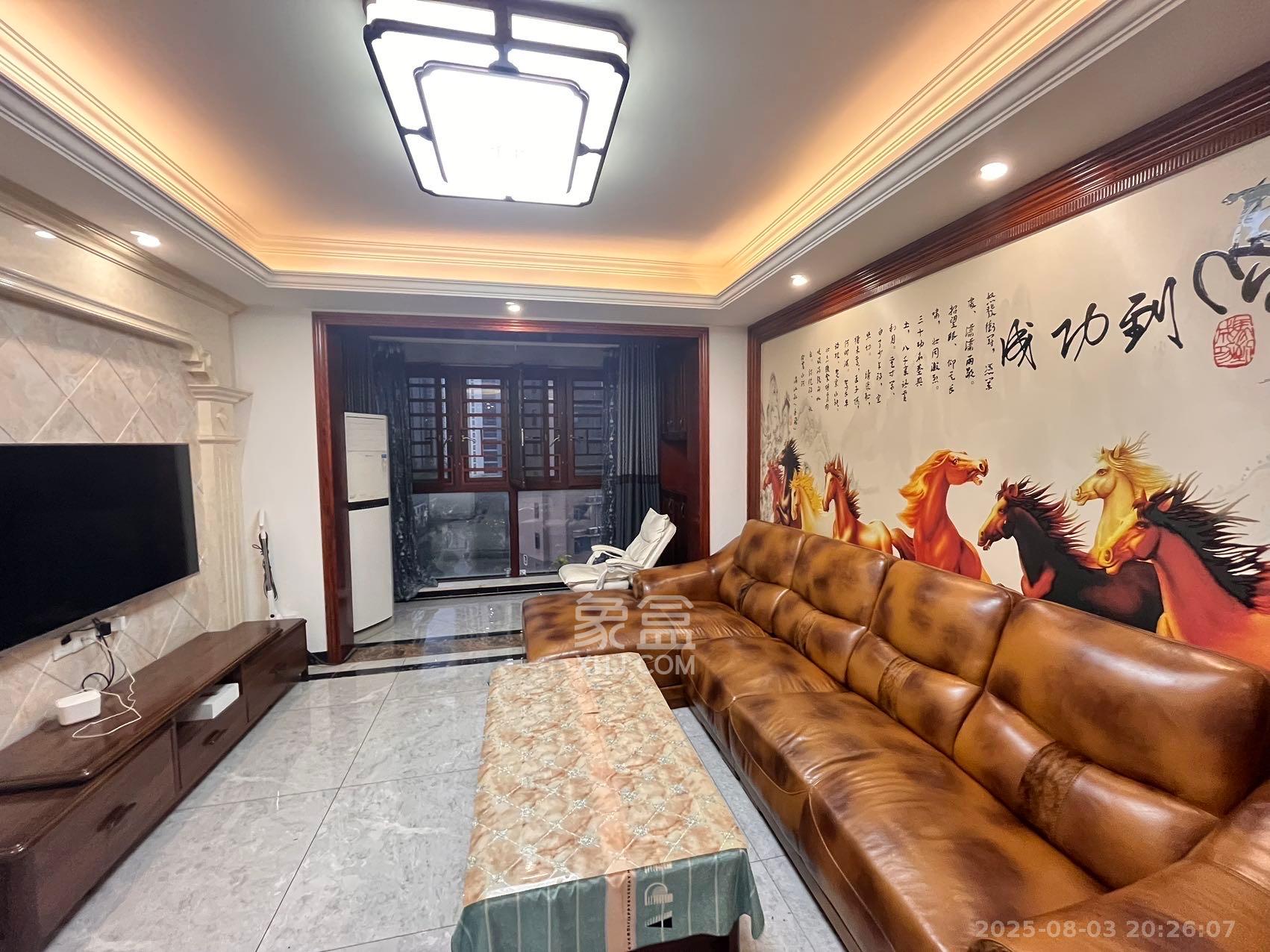 梅溪峰汇(房聚梅溪壹中心) 3室2厅1卫 2800.0元/月 梅溪峰汇(房聚梅溪壹中心) 3室2厅1卫 2800.0元/月室内图