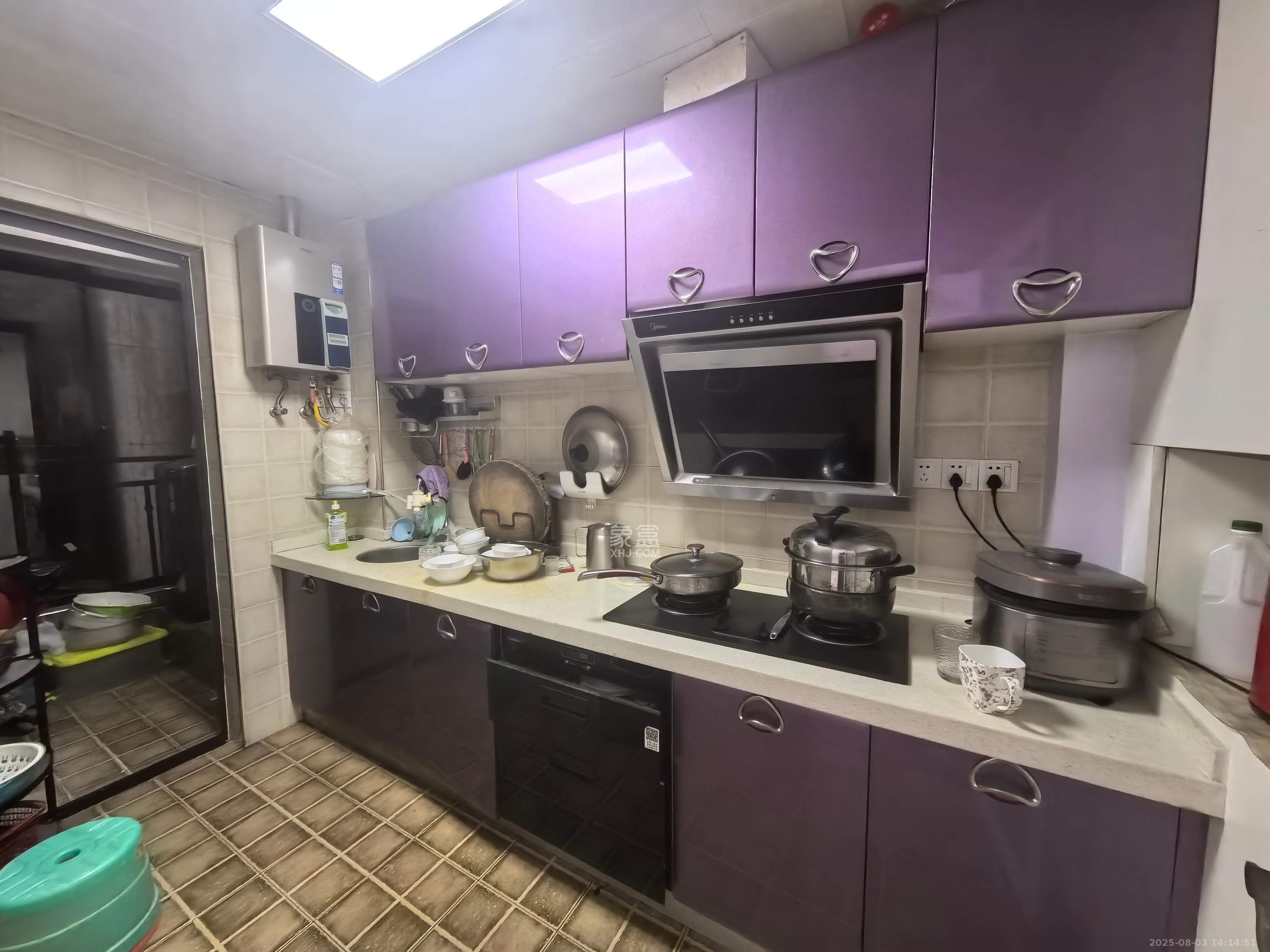 康桥长郡 2室2厅1卫 2000.0元/月 康桥长郡 2室2厅1卫 2000.0元/月室内图