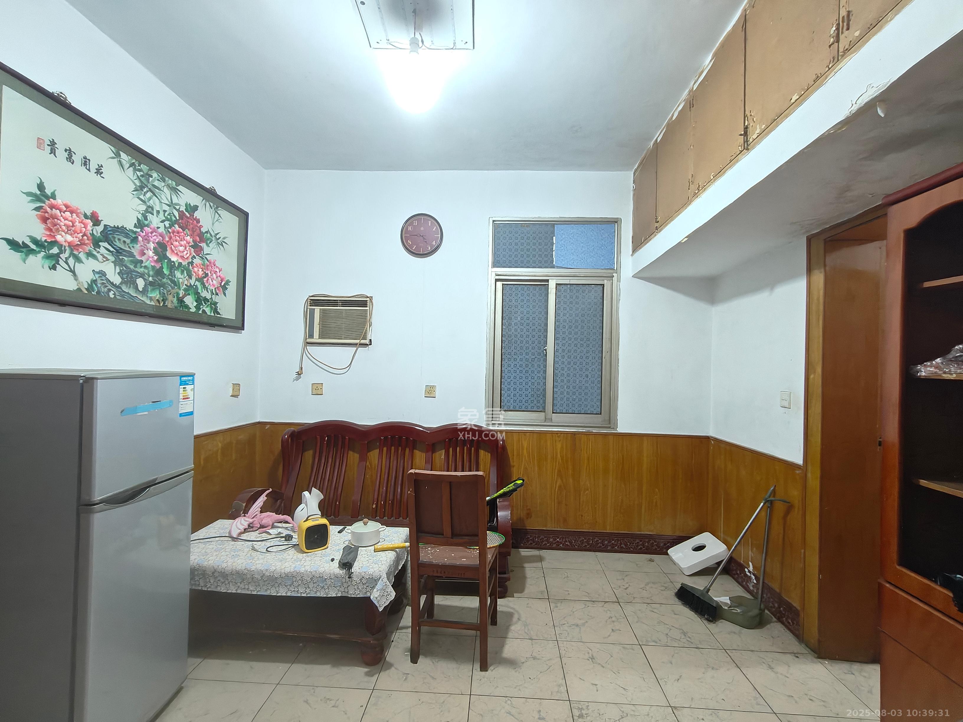 长沙县疾控中心宿舍 2室1厅1卫 1400.0元/月 长沙县疾控中心宿舍 2室1厅1卫 1400.0元/月室内图