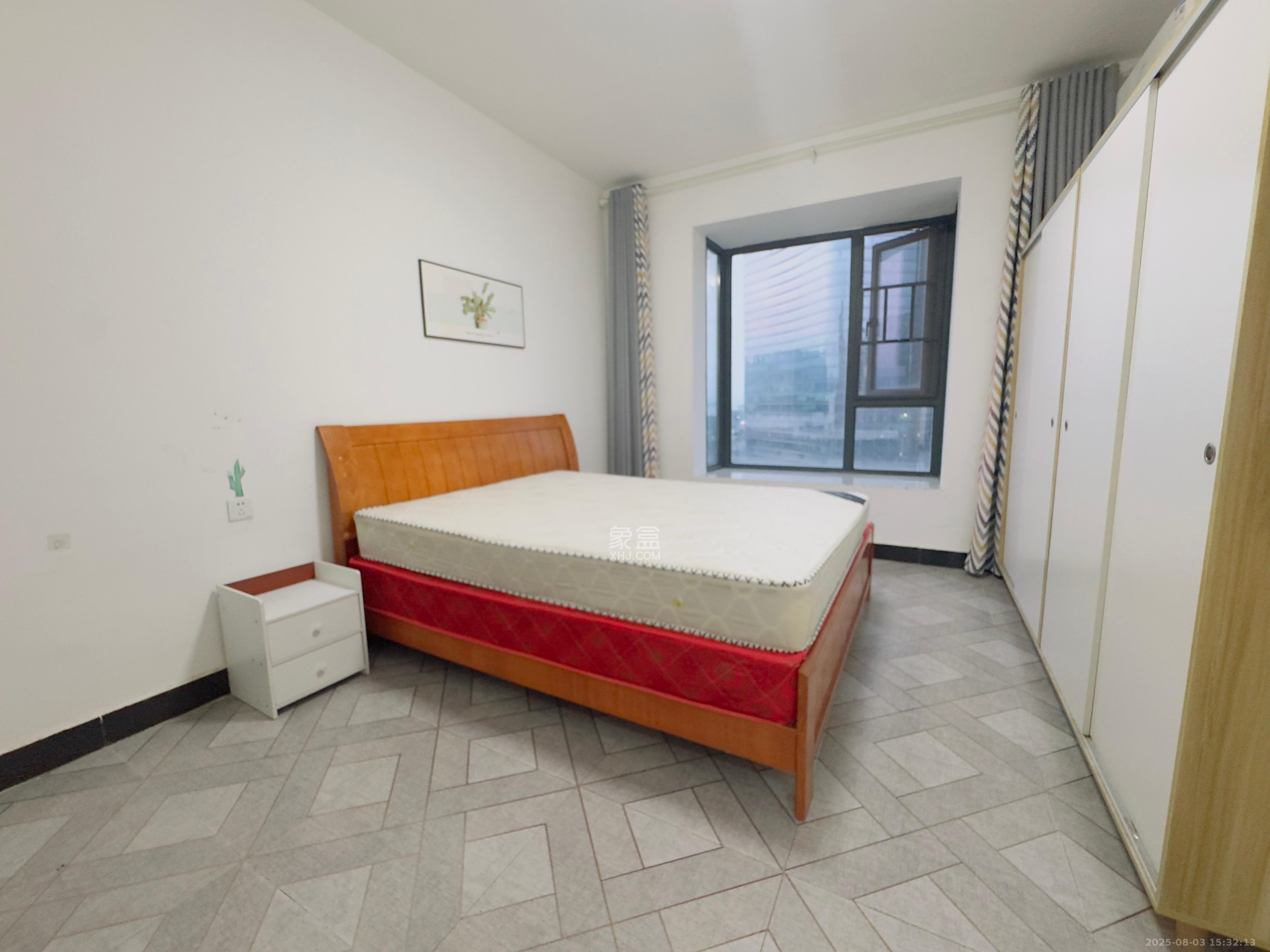 金域南外滩(望江佳园) 3室2厅2卫 5300.0元/月 金域南外滩(望江佳园) 3室2厅2卫 5300.0元/月室内图