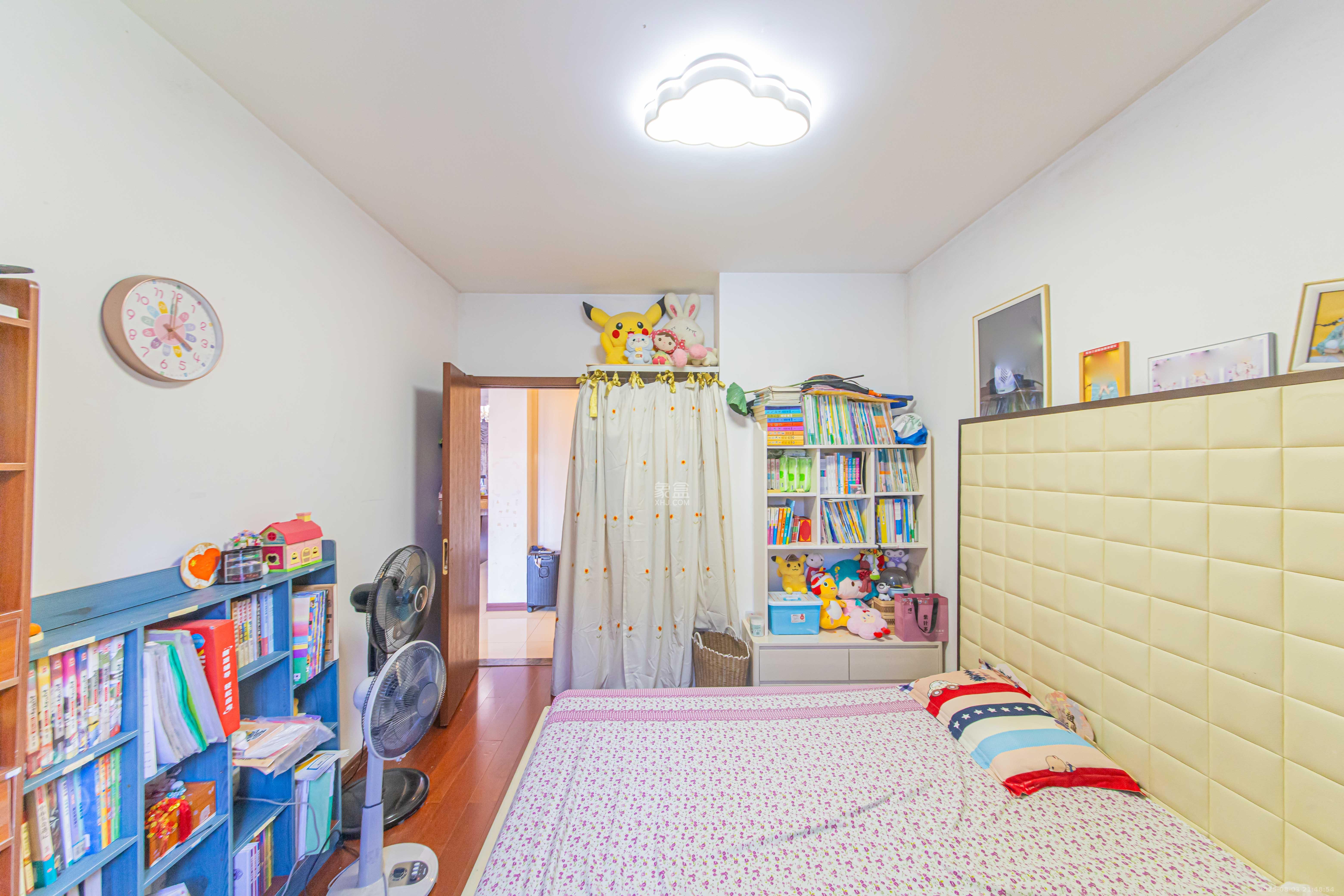 绿地公馆(绿地名邸)  3室2厅2卫    145.0万 绿地公馆(绿地名邸)  3室2厅2卫    145.0万卧室