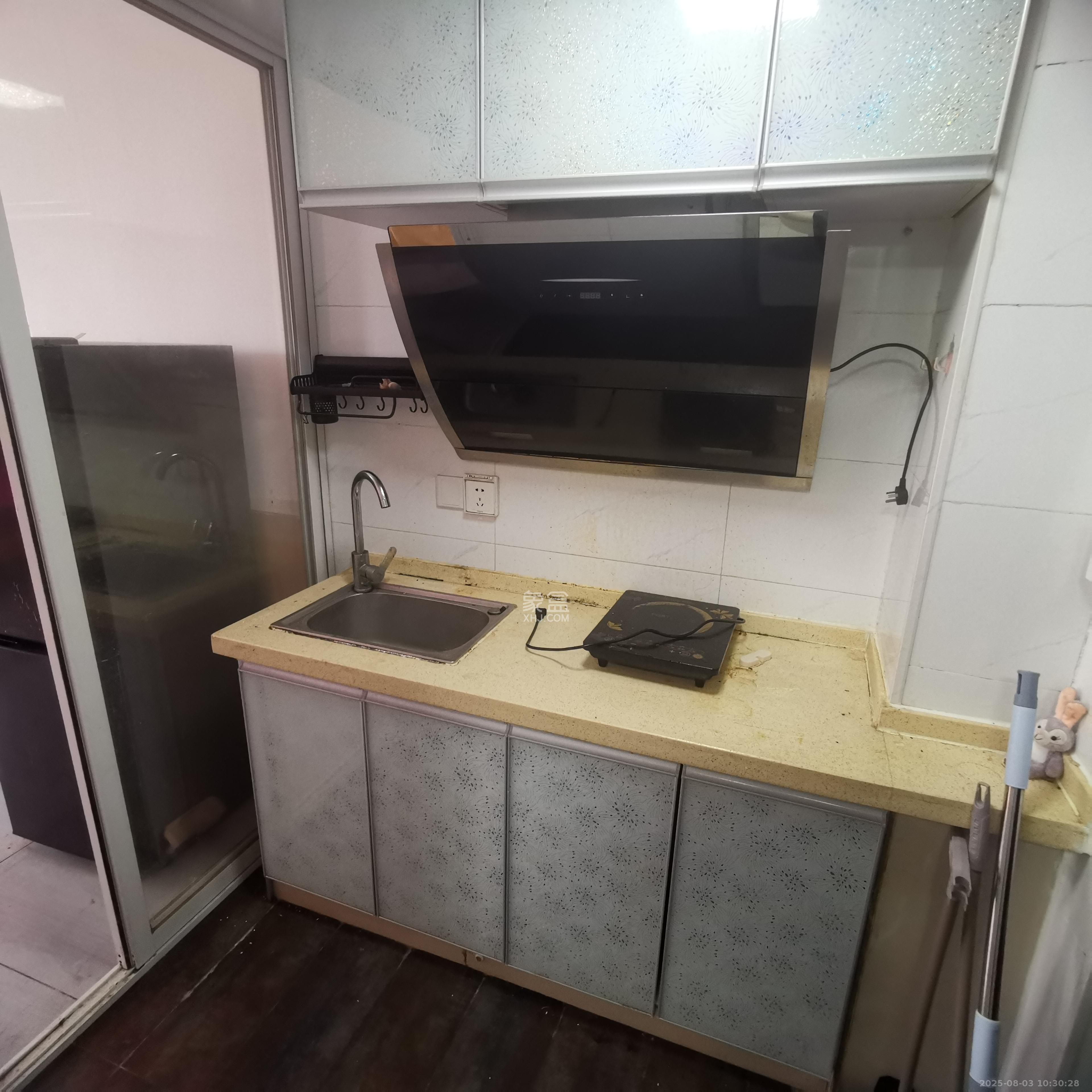 2076至高点 1室1厅1卫 1150.0元/月 2076至高点 1室1厅1卫 1150.0元/月室内图