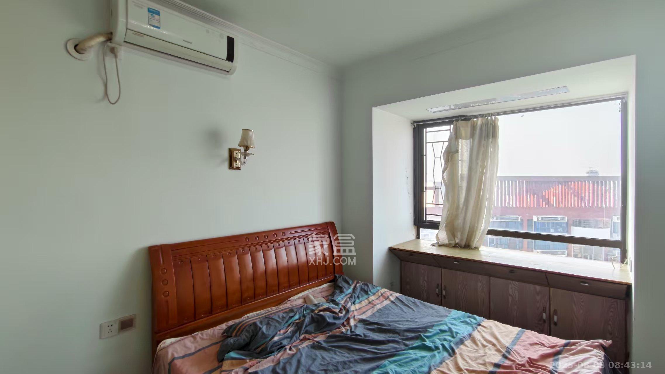 旭辉华庭 3室2厅2卫 1900.0元/月 旭辉华庭 3室2厅2卫 1900.0元/月室内图