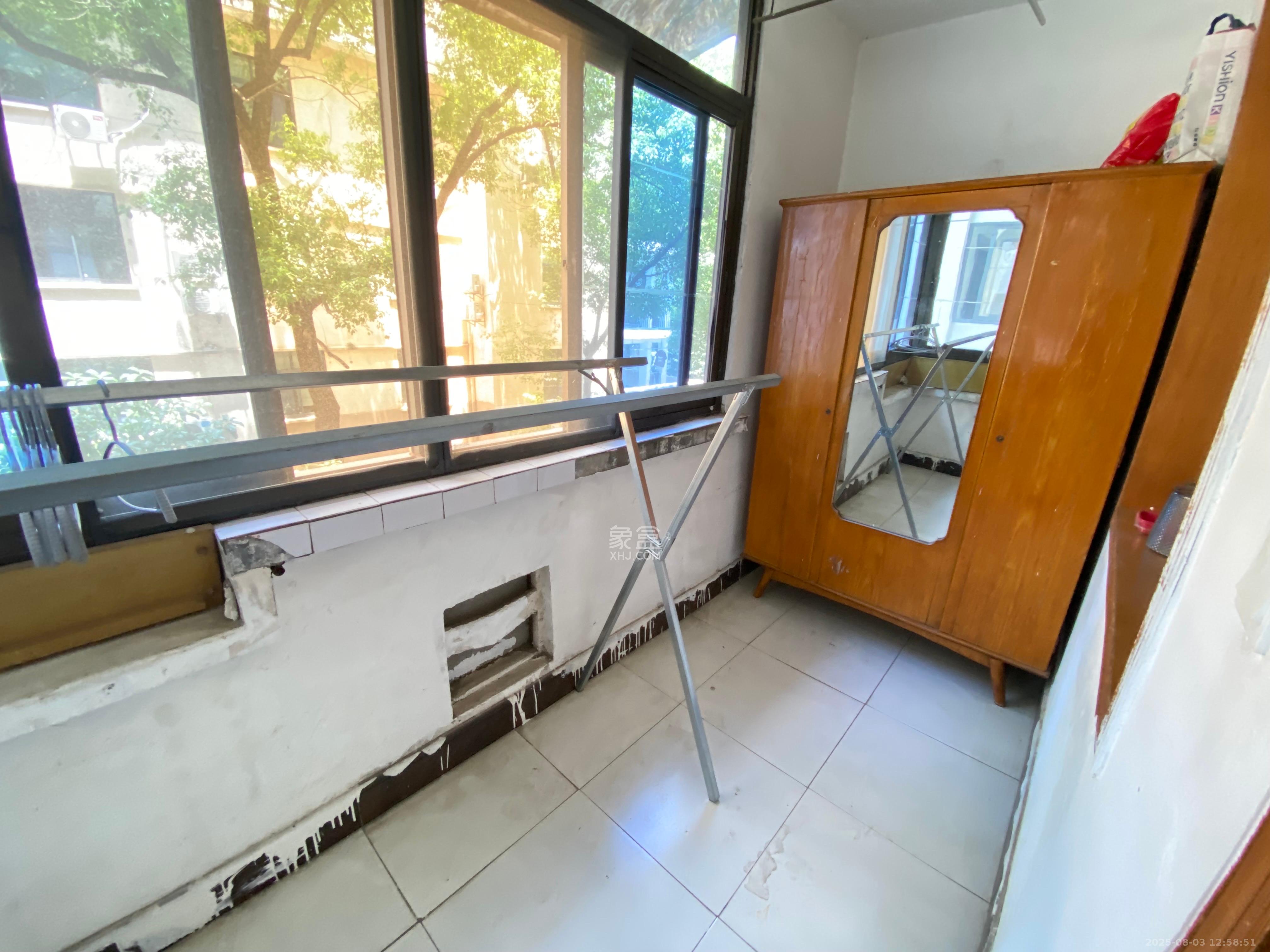 省林勘院  2室1厅1卫    1600.0元/月室内图