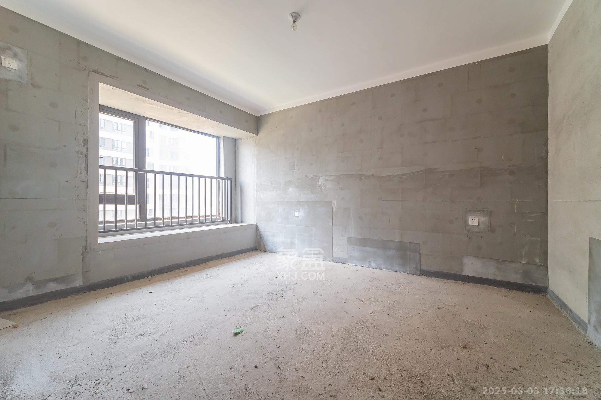 中交建发松雅院  4室2厅2卫   129.50万其他